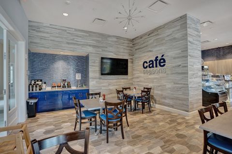 Tiny photo for 9368 Cantal Circle E, Parkland, FL 33076 (MLS # B26011506)