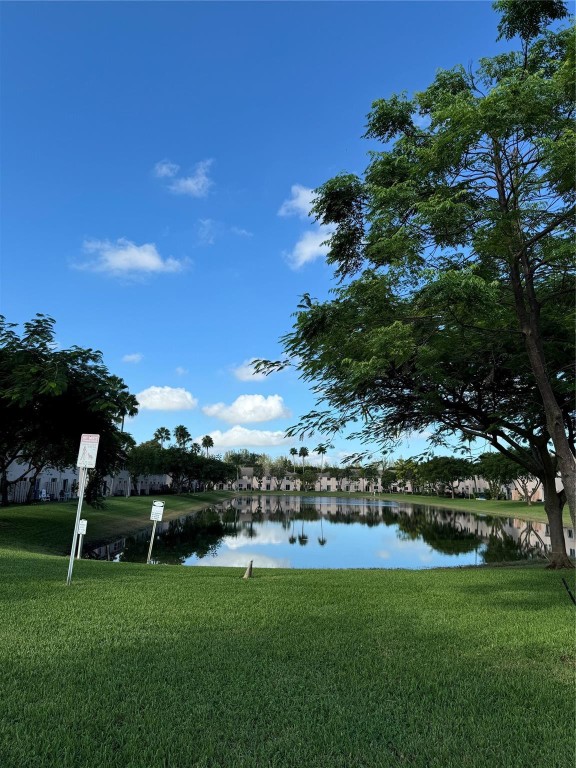 Venetia Gardens Condo - Residential Lease