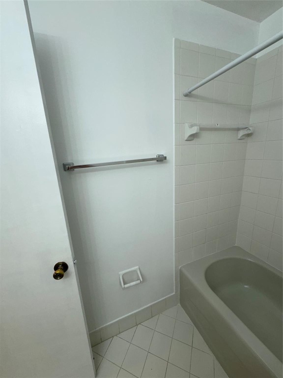 Venetia Gardens Condo - Residential Lease