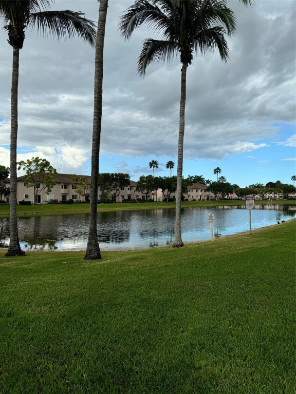 Venetia Gardens Condo - Residential Lease