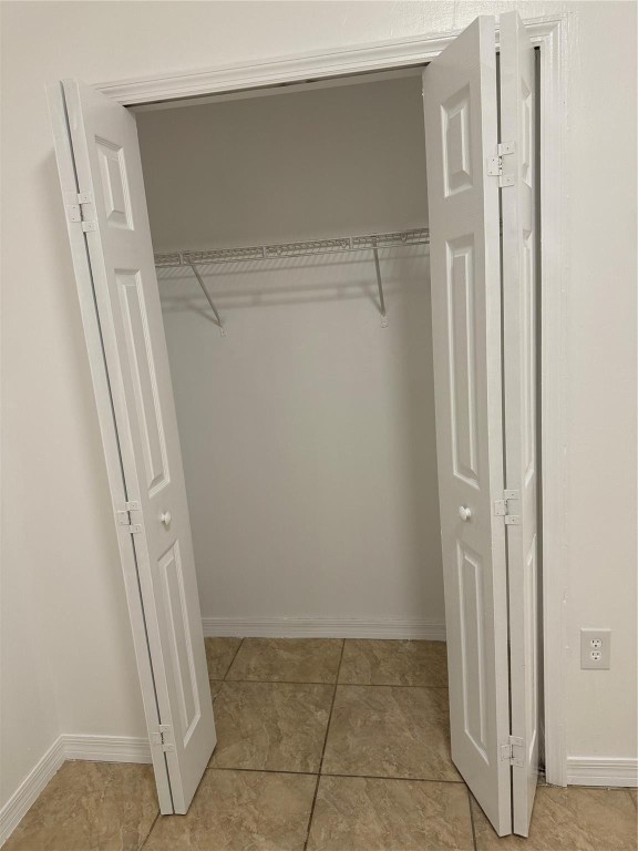 Venetia Gardens Condo - Residential Lease