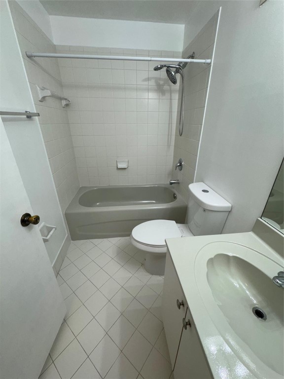 Venetia Gardens Condo - Residential Lease