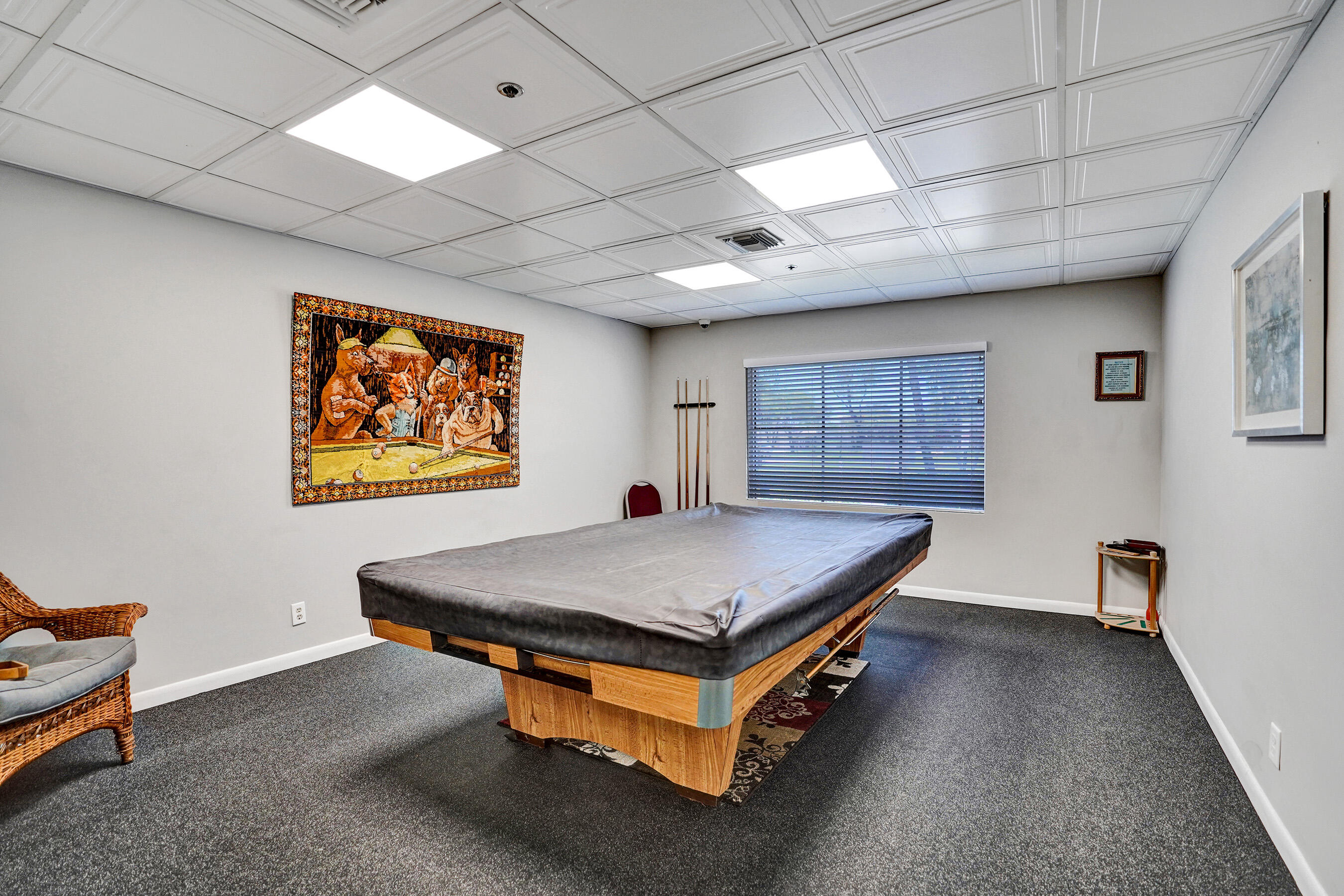 TOWN VILLAS - Residential