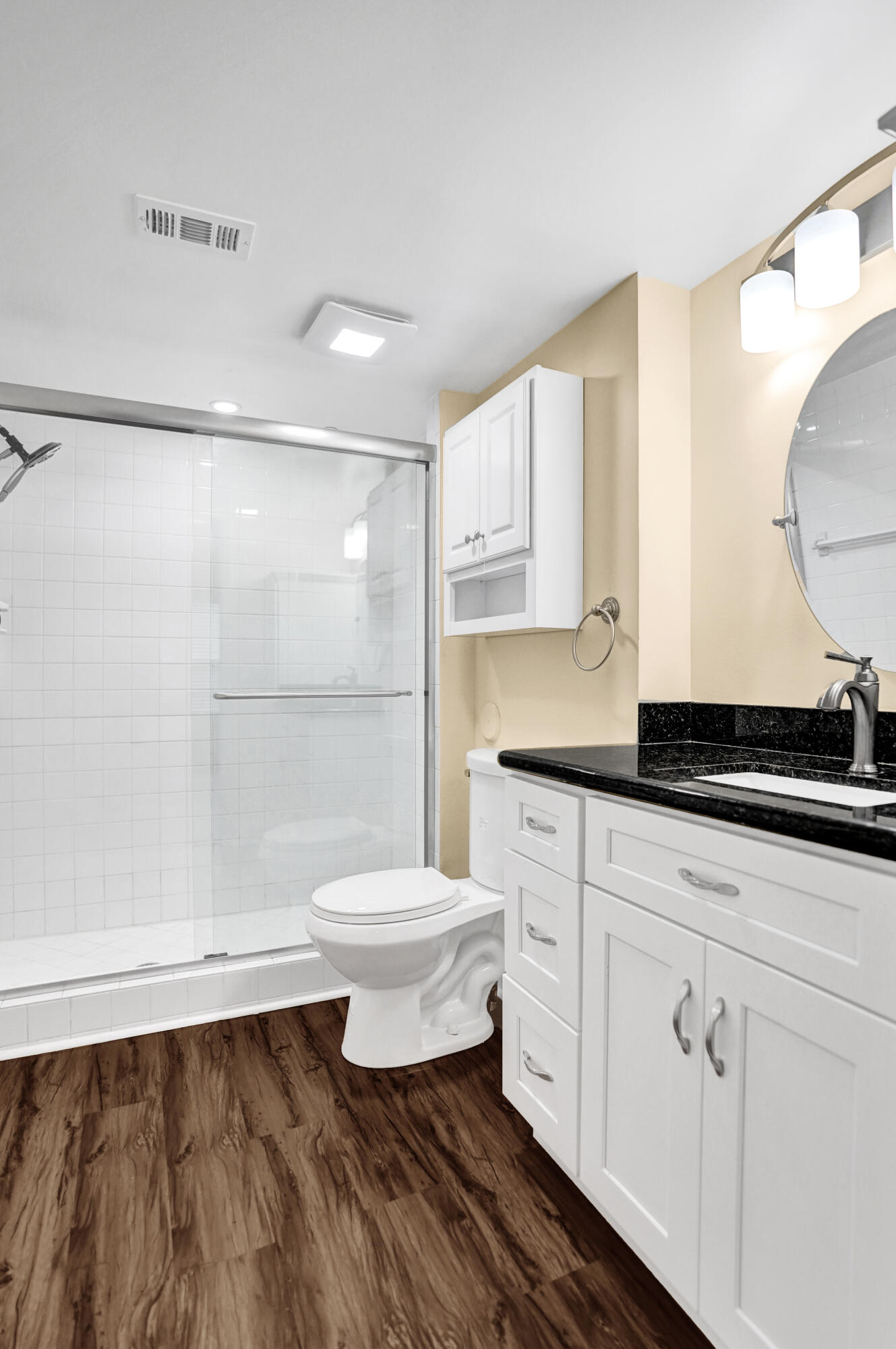 TOWN VILLAS - Residential