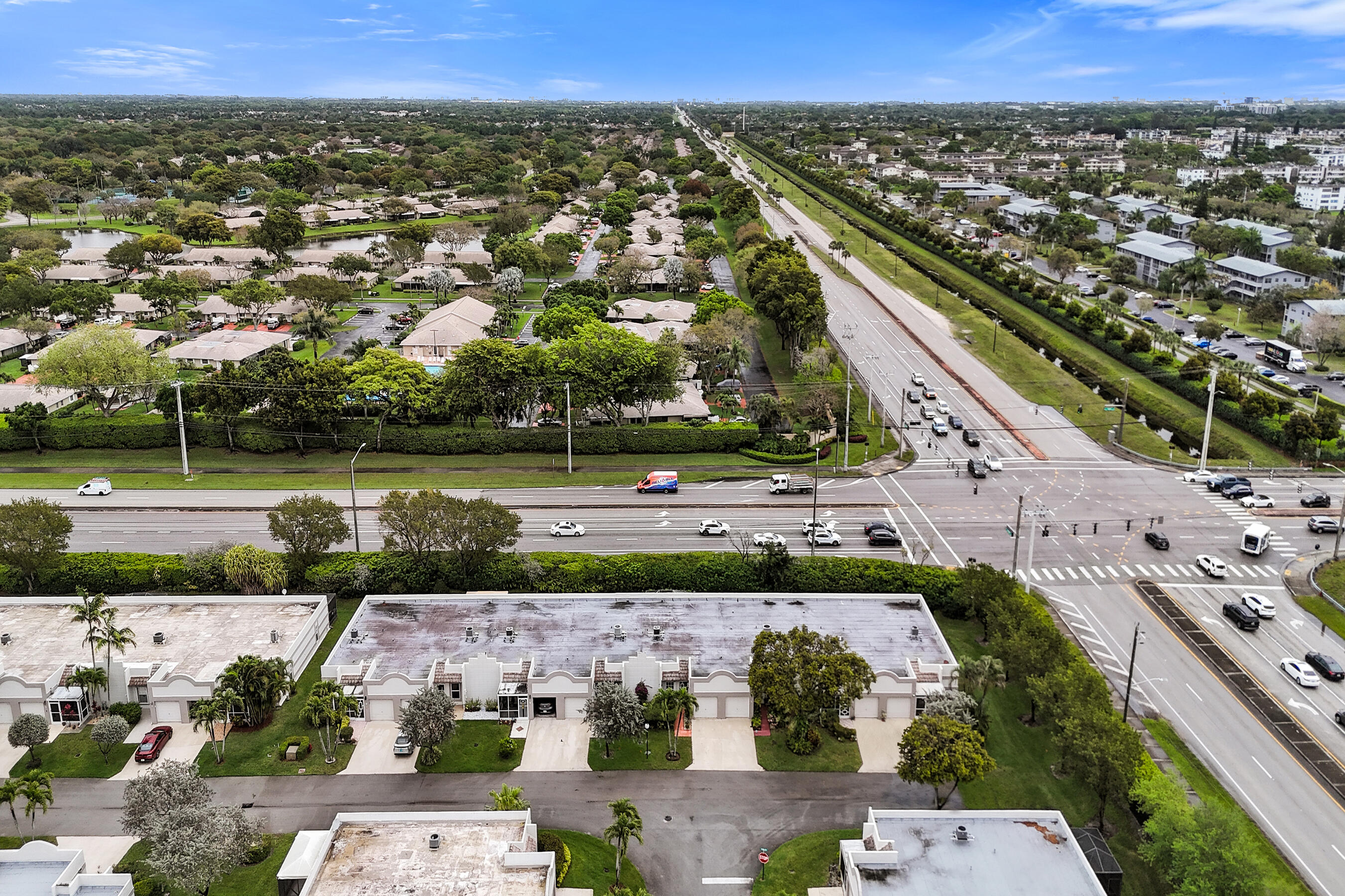 TOWN VILLAS - Residential