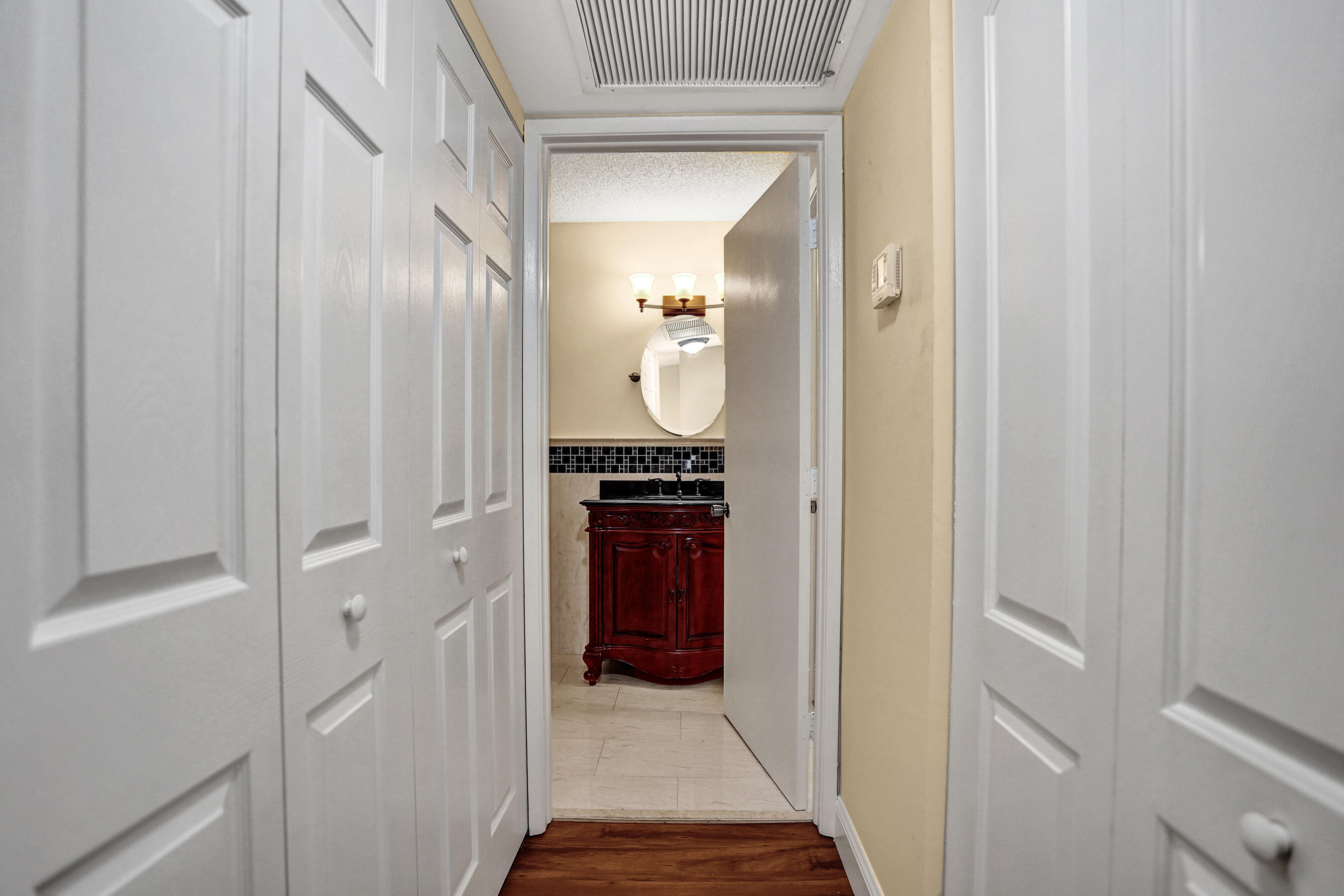 TOWN VILLAS - Residential