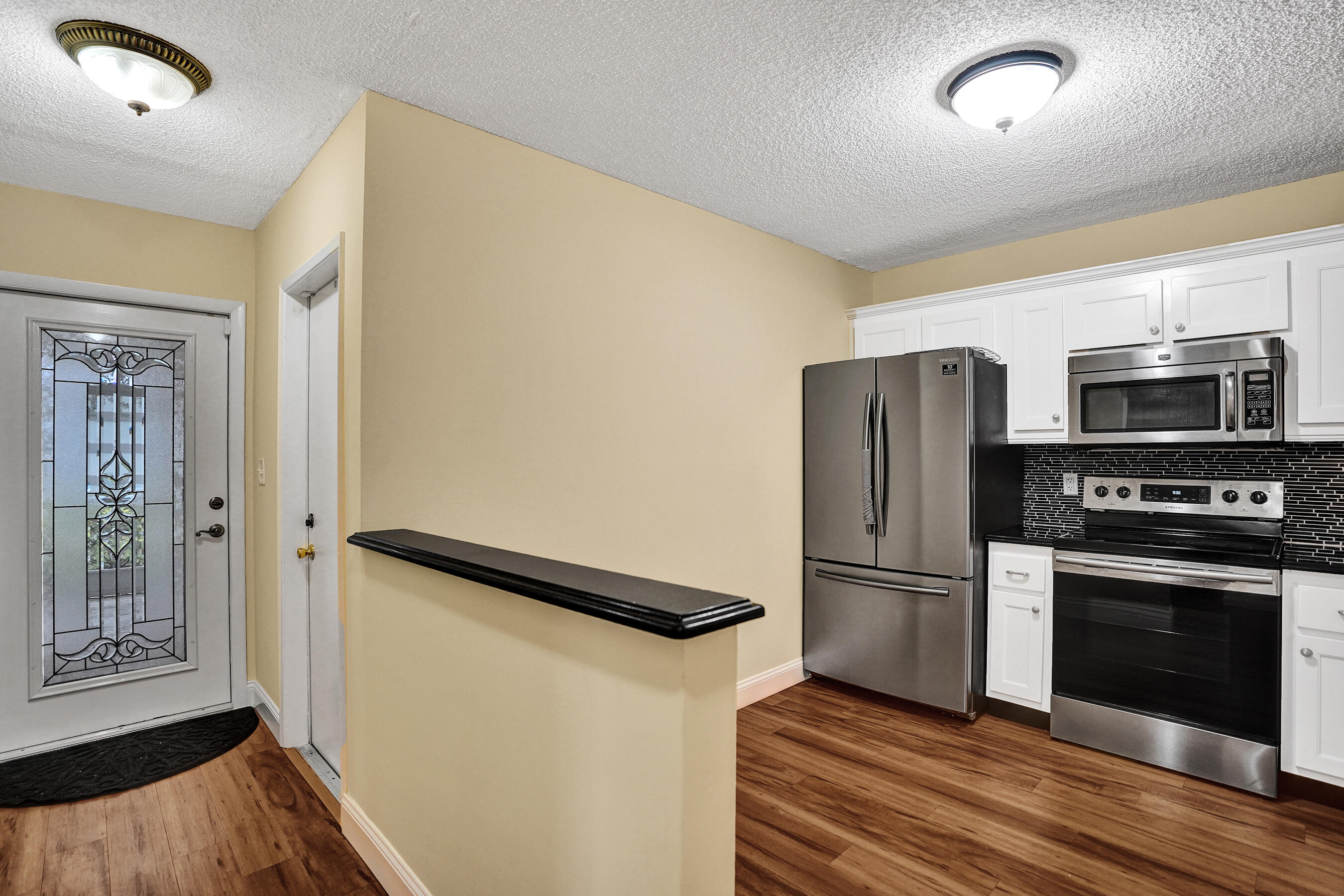 TOWN VILLAS - Residential