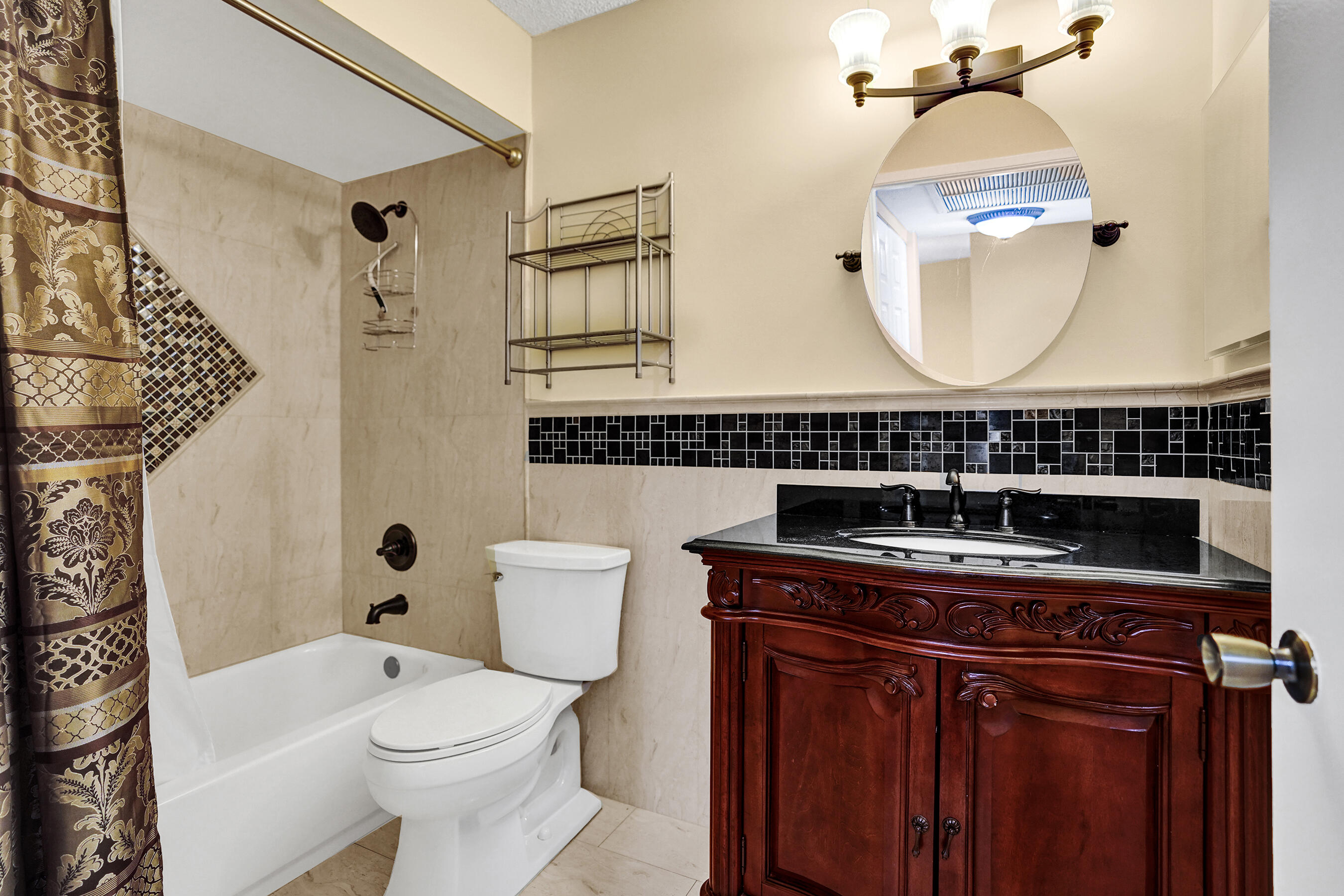 TOWN VILLAS - Residential