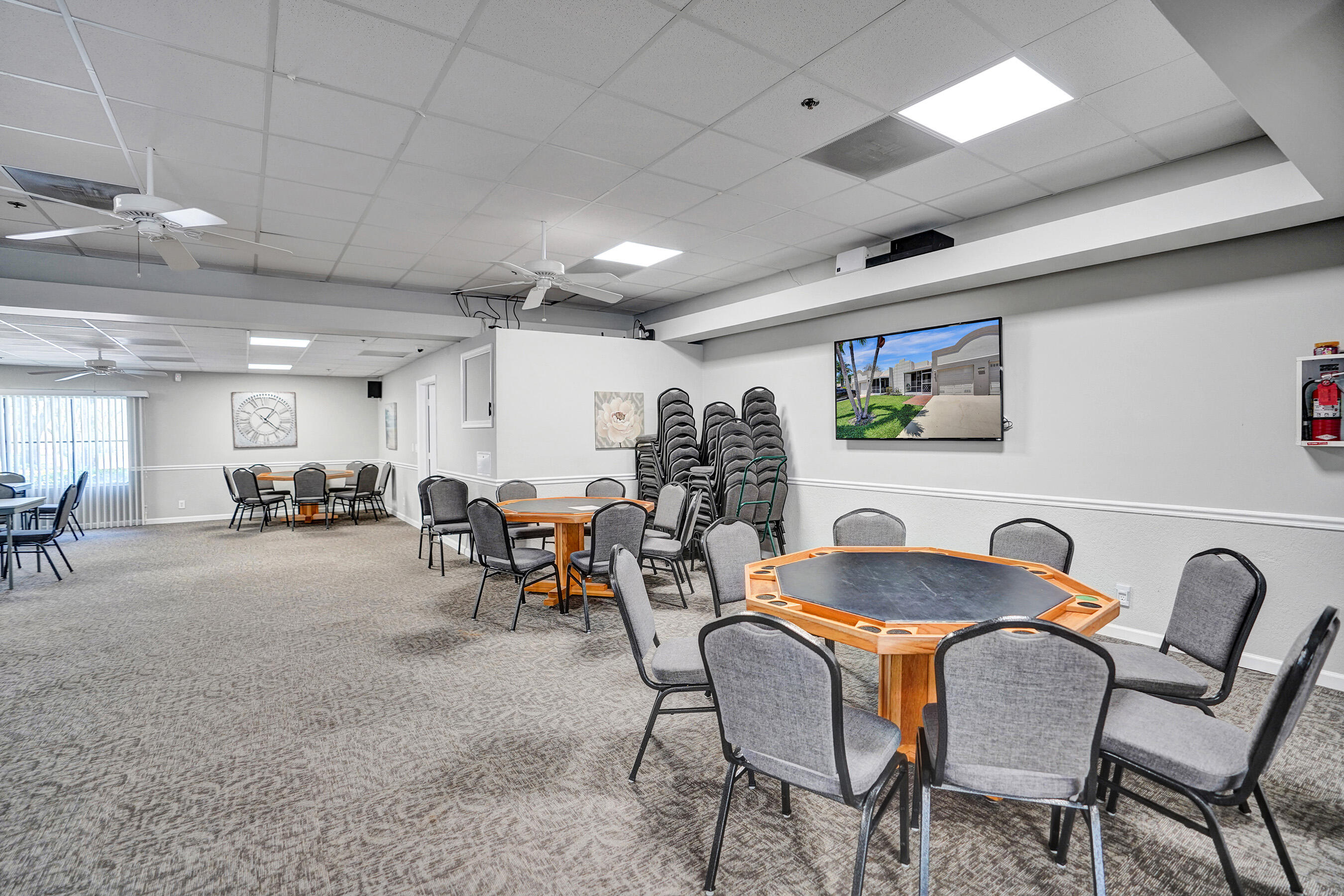 TOWN VILLAS - Residential