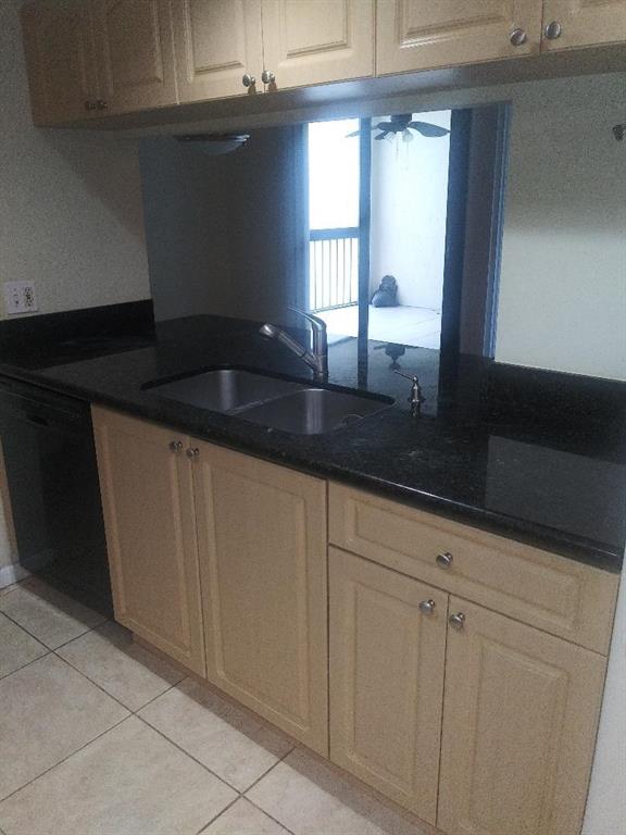 lakeside of delray - Residential Lease