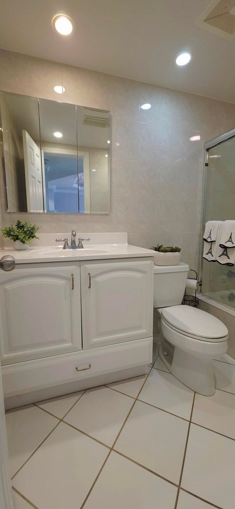Tiny photo for 1750 S OCEAN BLVD #507E, Lauderdale By The Sea, FL 33062 (MLS # B26091077)