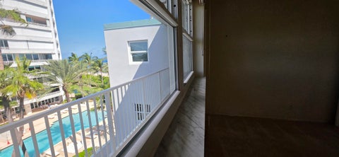 Tiny photo for 1750 S OCEAN BLVD #507E, Lauderdale By The Sea, FL 33062 (MLS # B26091077)