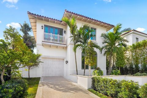 422 Australian Avenue Palm Beach FL 33480