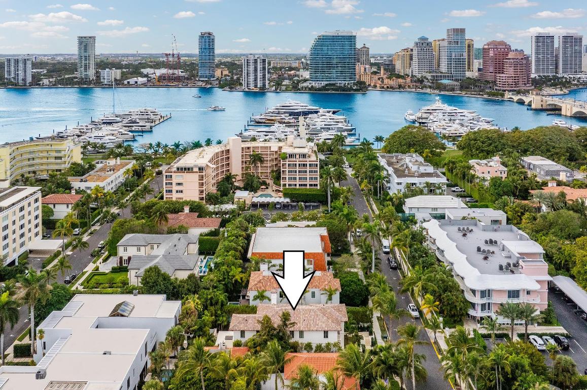 ROYAL PARK - Residential