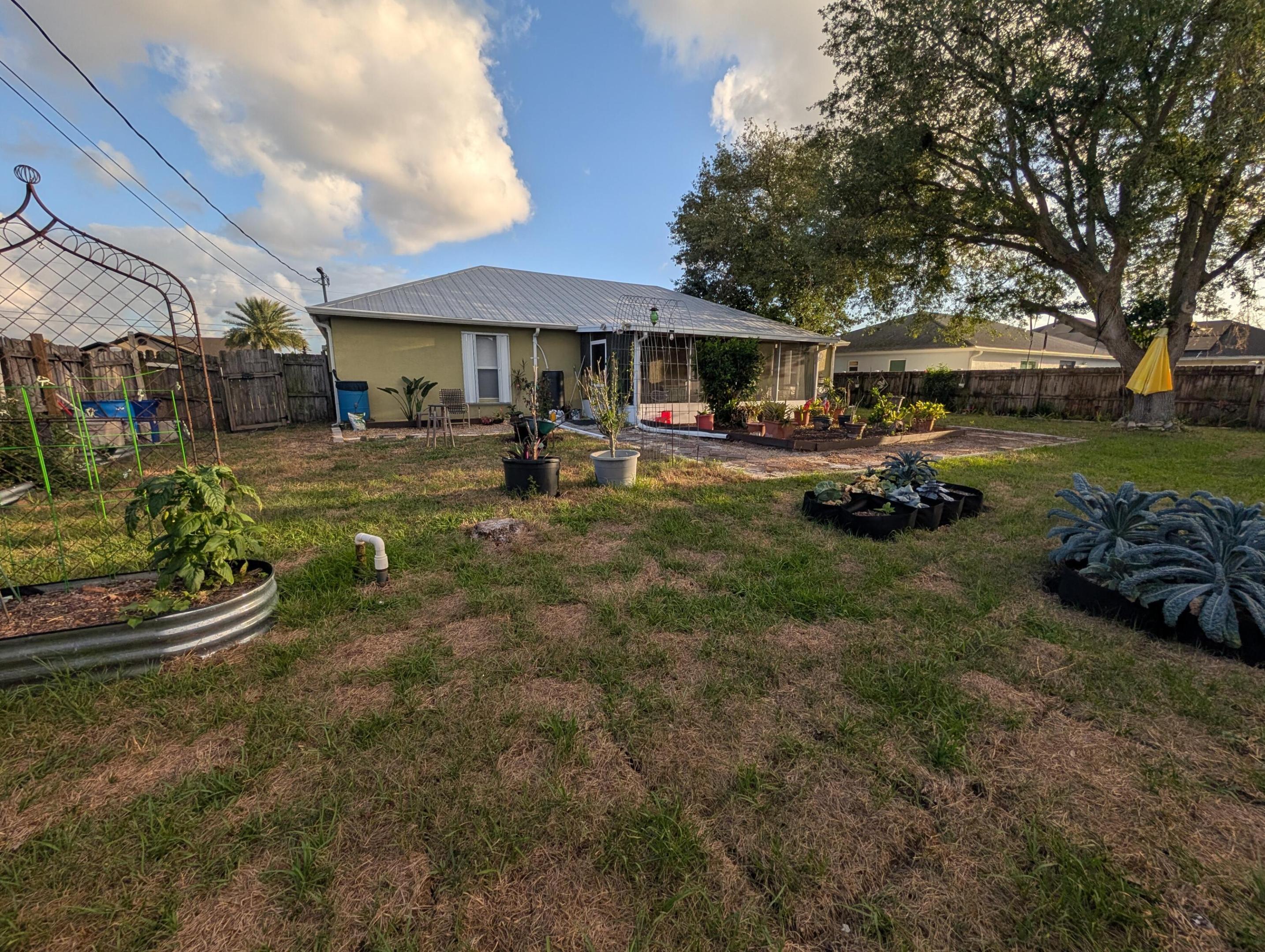 PORT ST LUCIE SECTION  34 - Residential