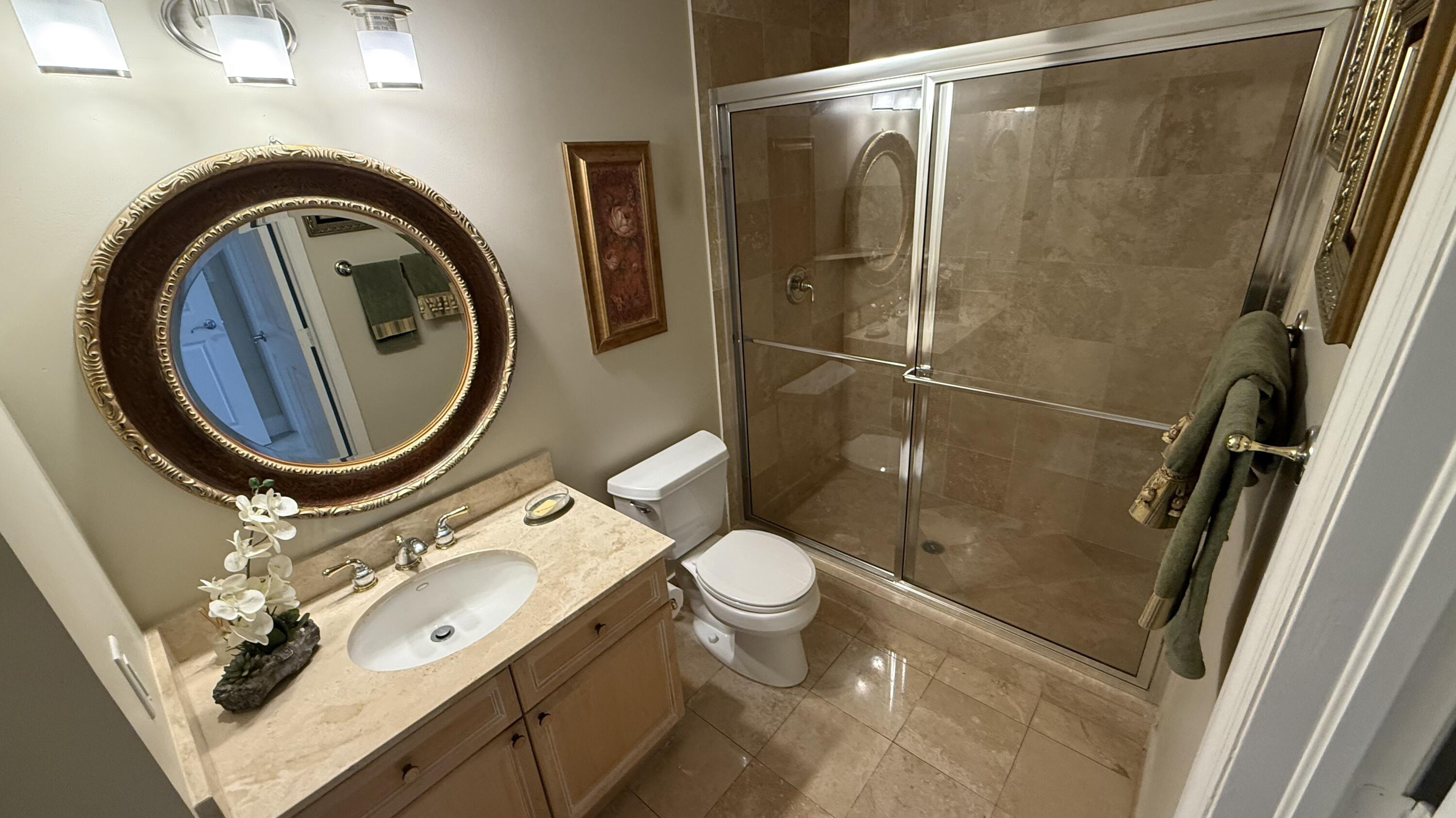 JACKSON TOWER LAS OLAS CONDO - Residential