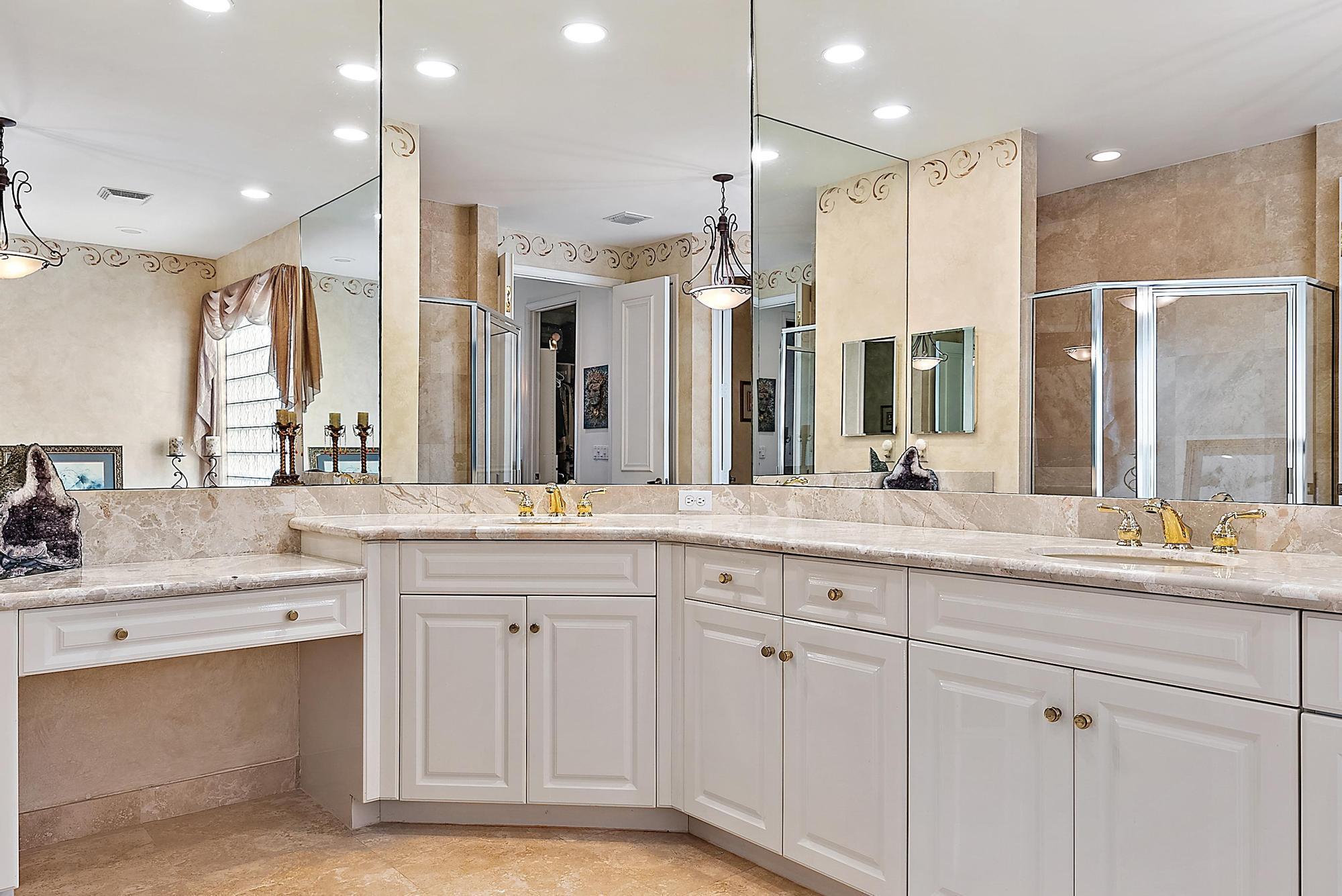 IBIS GOLF AND COUNTRY CLU - Residential