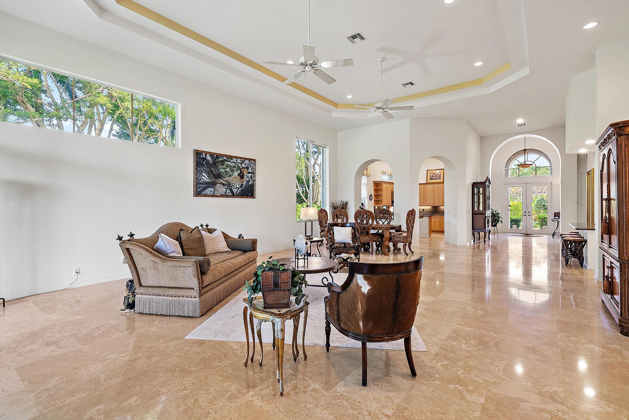 IBIS GOLF AND COUNTRY CLU - Residential