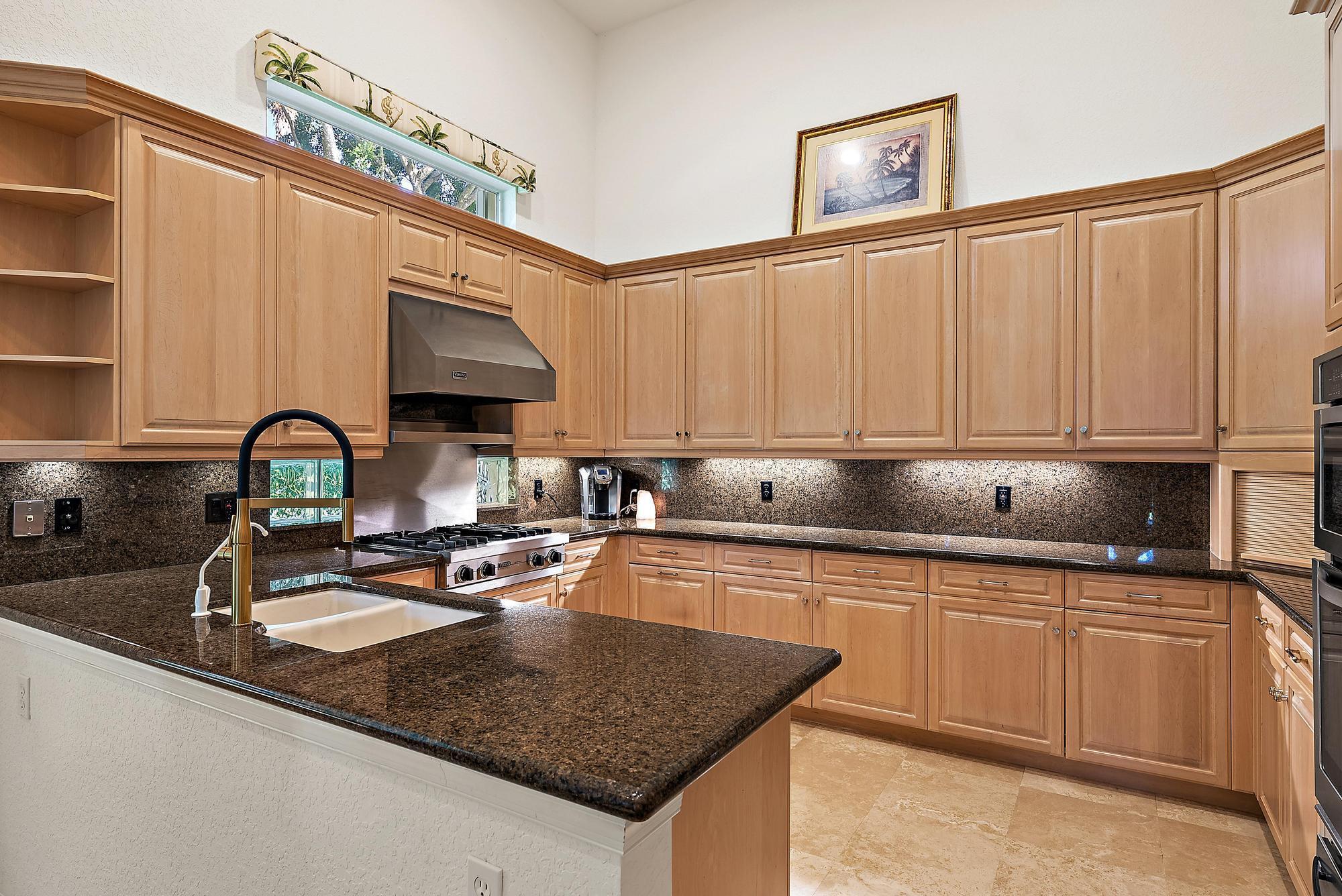 IBIS GOLF AND COUNTRY CLU - Residential