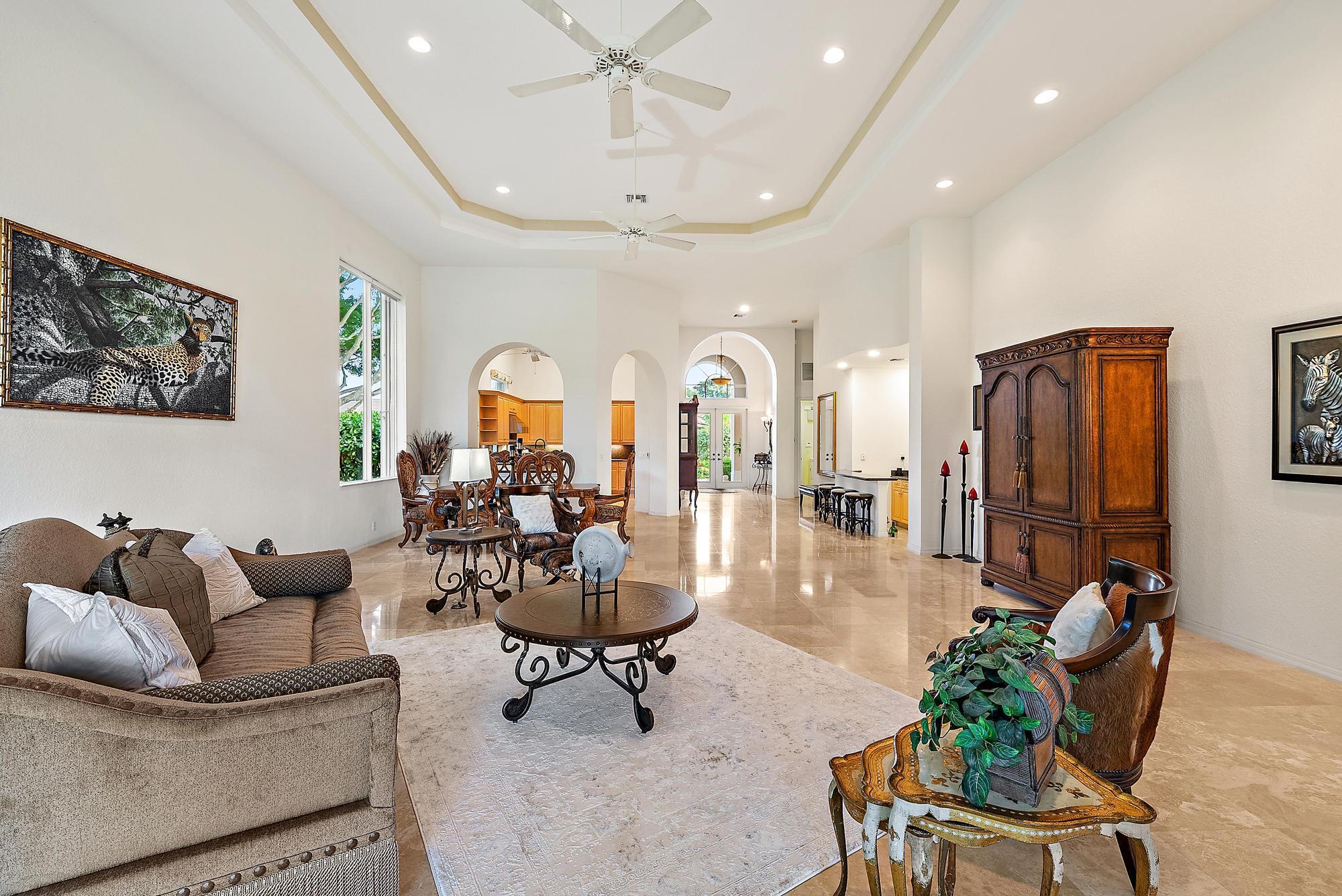 IBIS GOLF AND COUNTRY CLU - Residential