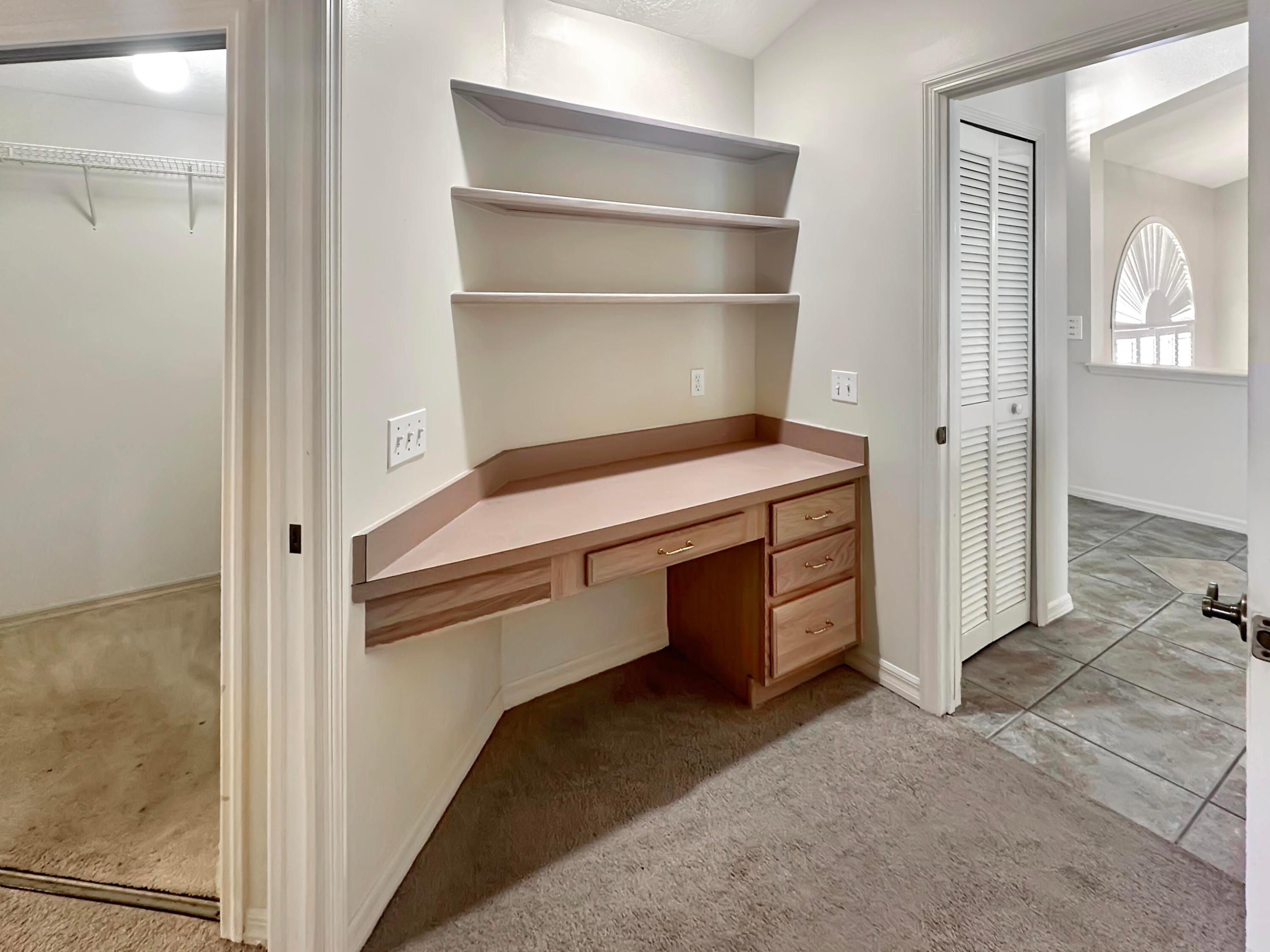 TARPON ISLAND CLUB III - Residential Lease