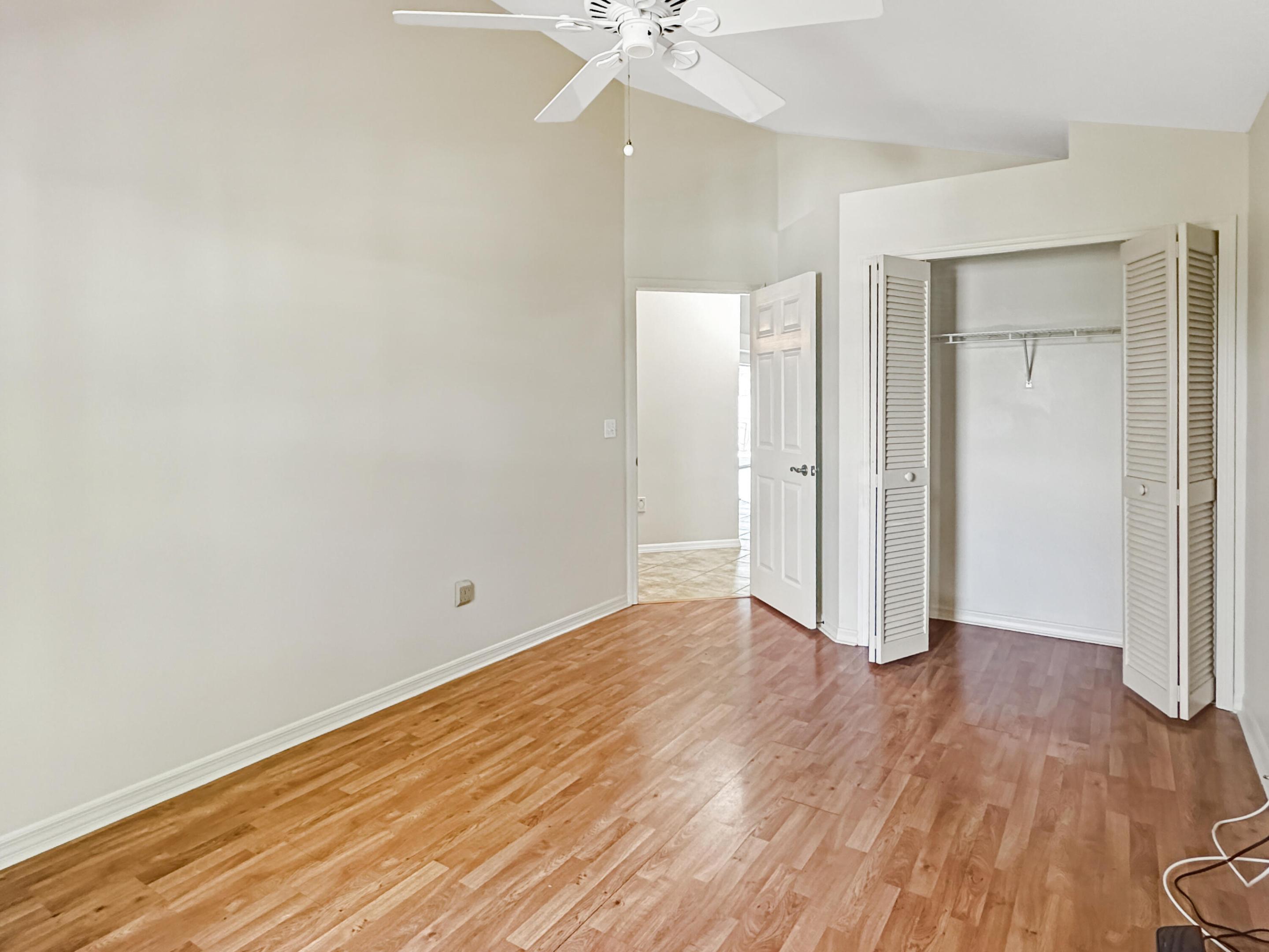 TARPON ISLAND CLUB III - Residential Lease