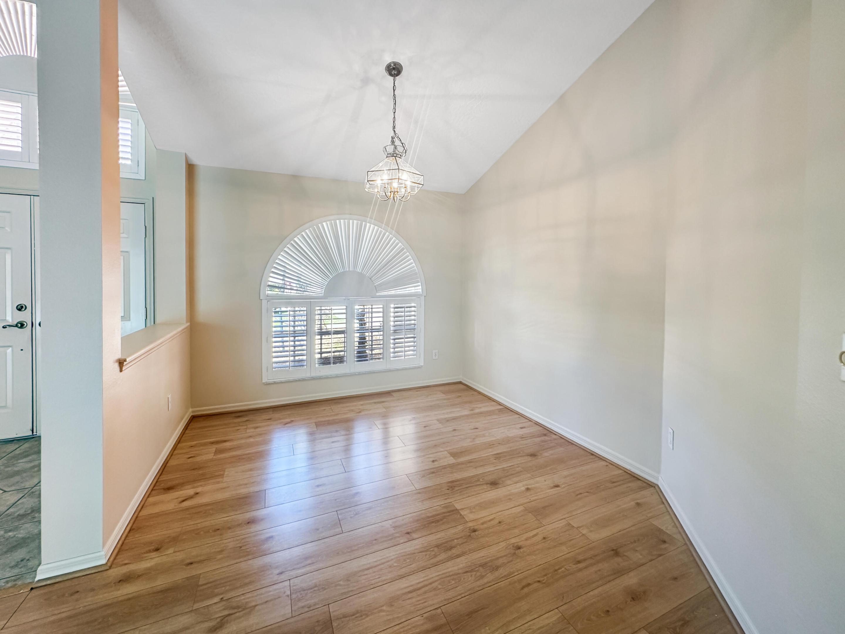 TARPON ISLAND CLUB III - Residential Lease