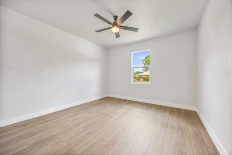 Tiny photo for 1254 HEITZMAN Avenue SW, Palm Bay, FL 32908 (MLS # B26054492)