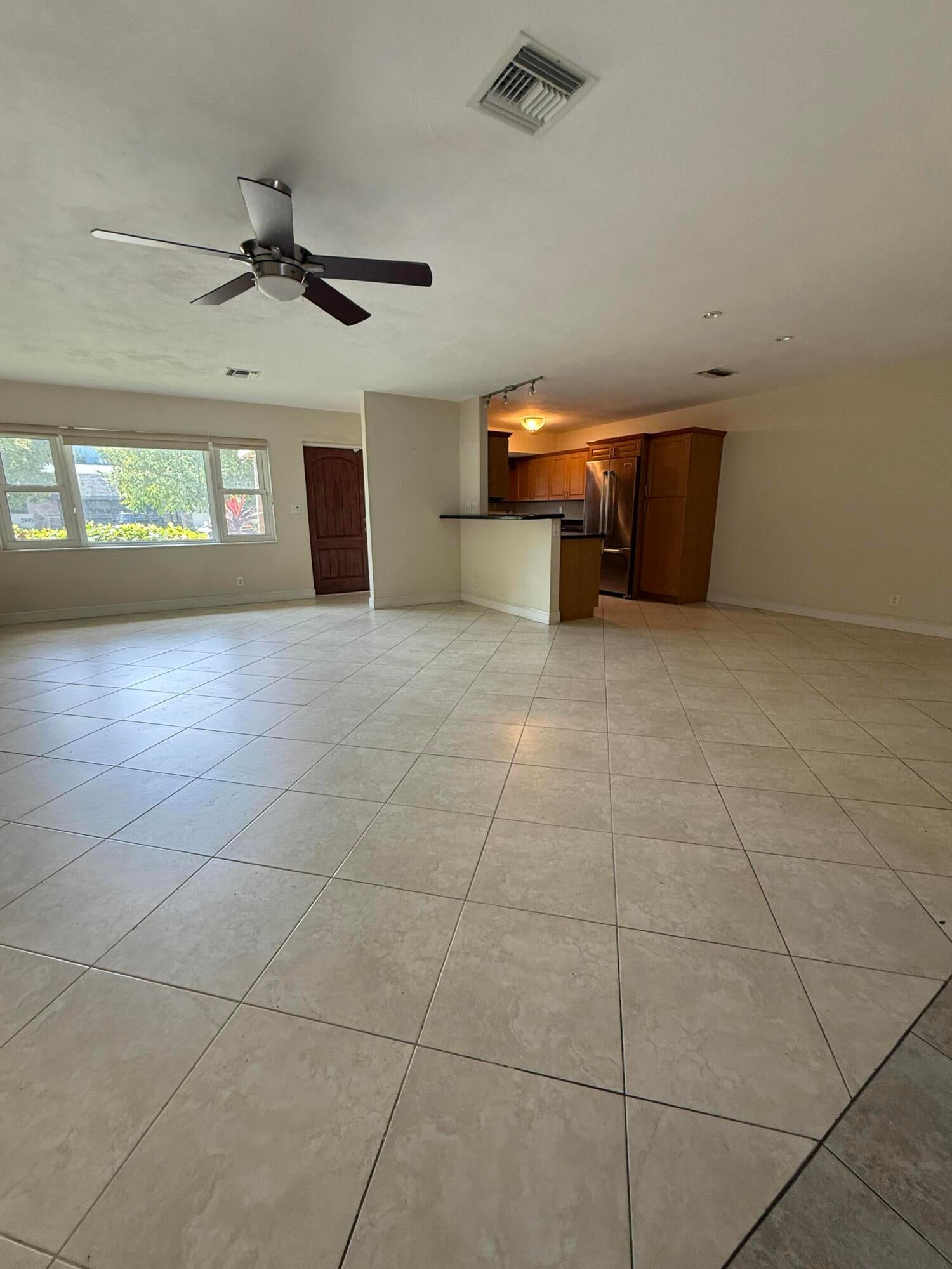 2456 Middle River Drive