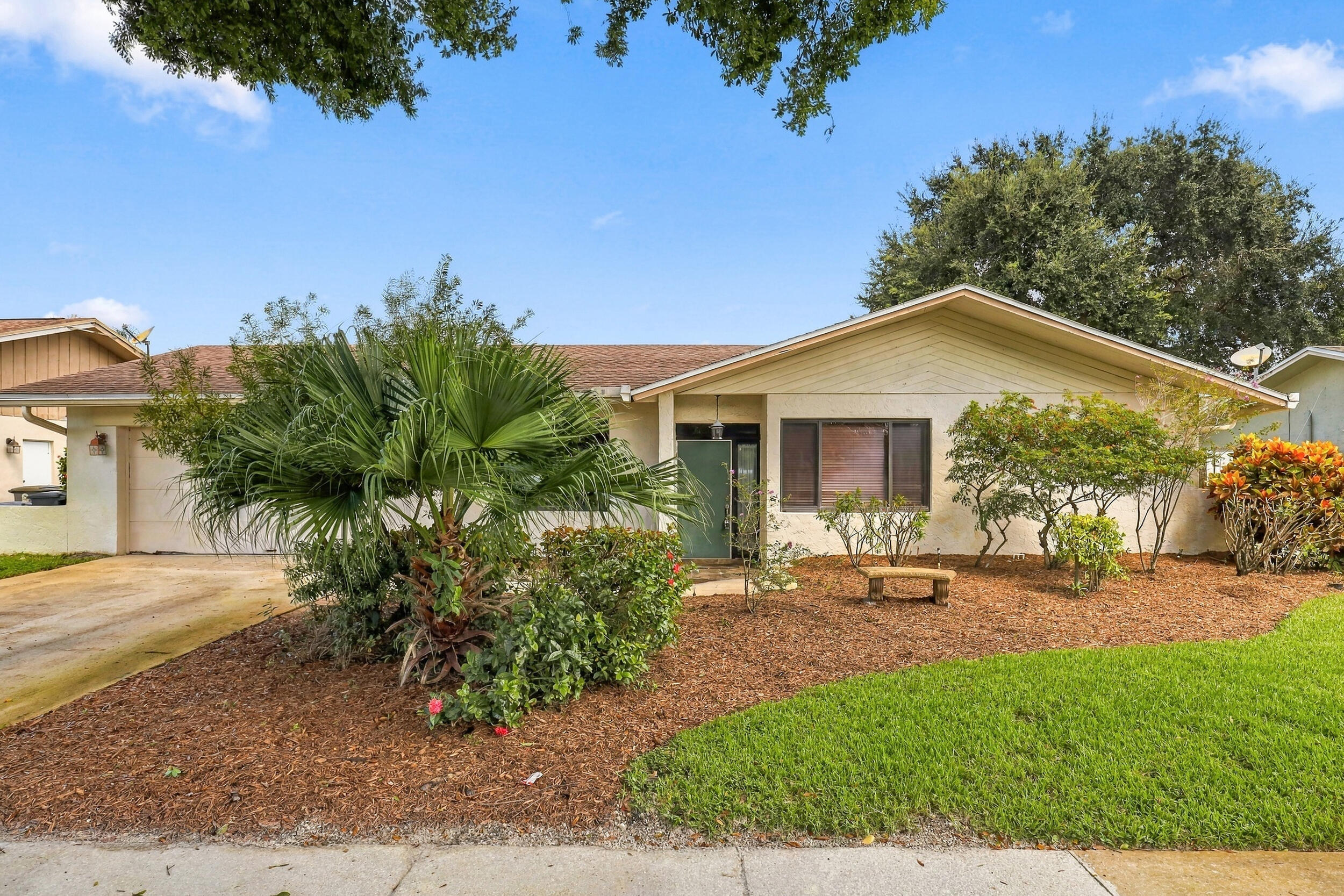 Properties | Stephanie Kaufman 4681 BRANDYWINE Drive