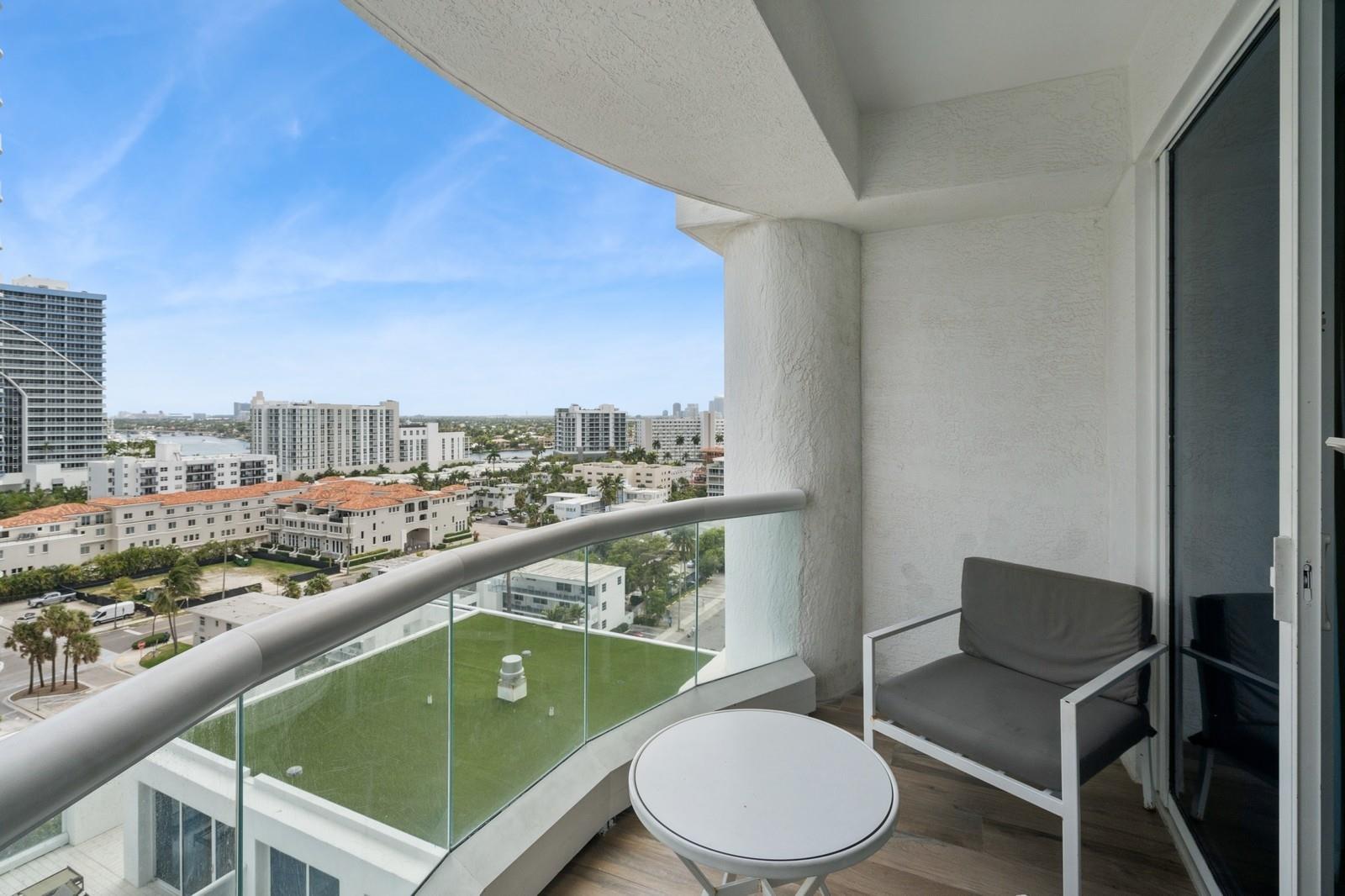 OCEAN RESORT RESIDENCES - Residential