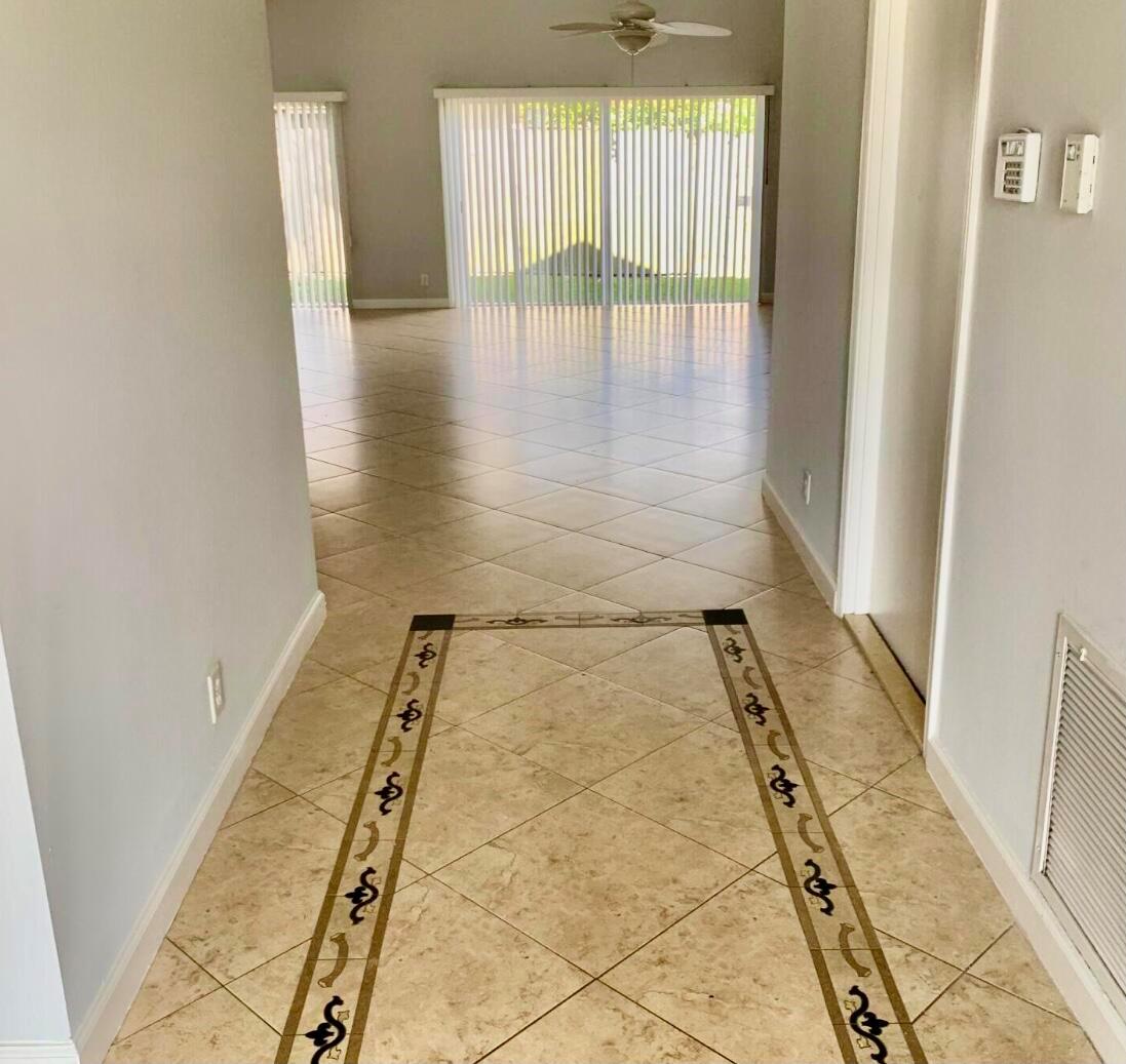 Properties 1436 Waterway Cove Drive