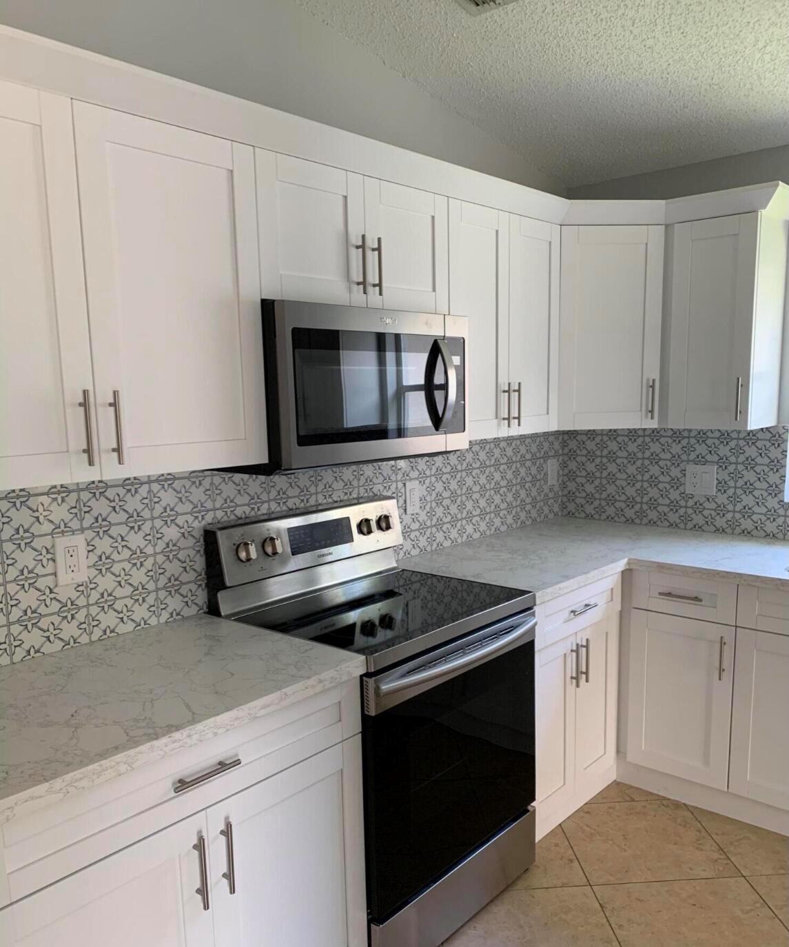 Properties 1436 Waterway Cove Drive