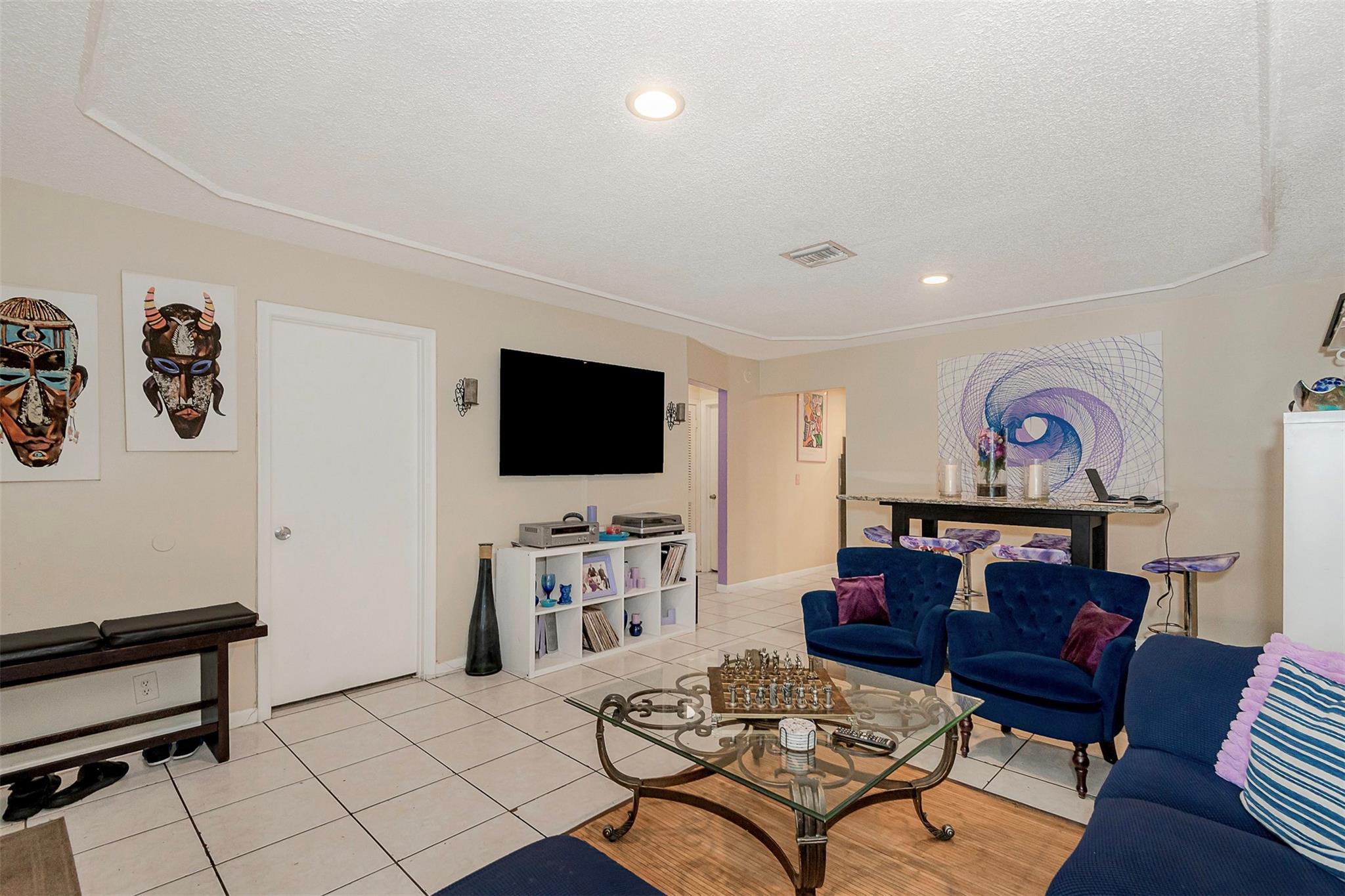 CORAL SPRINGS - Residential Income