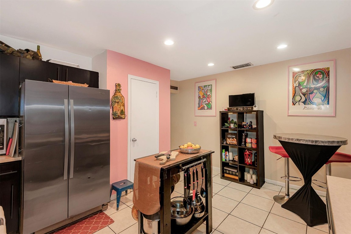 CORAL SPRINGS - Residential Income