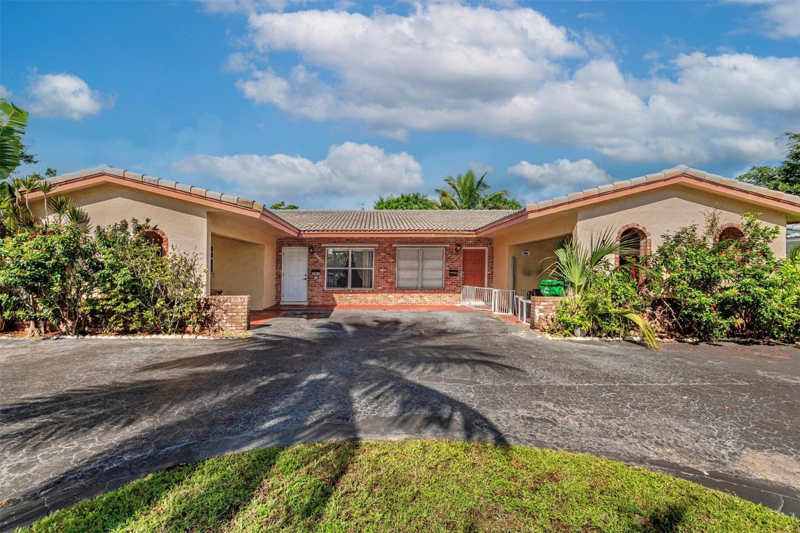 CORAL SPRINGS - Residential Income