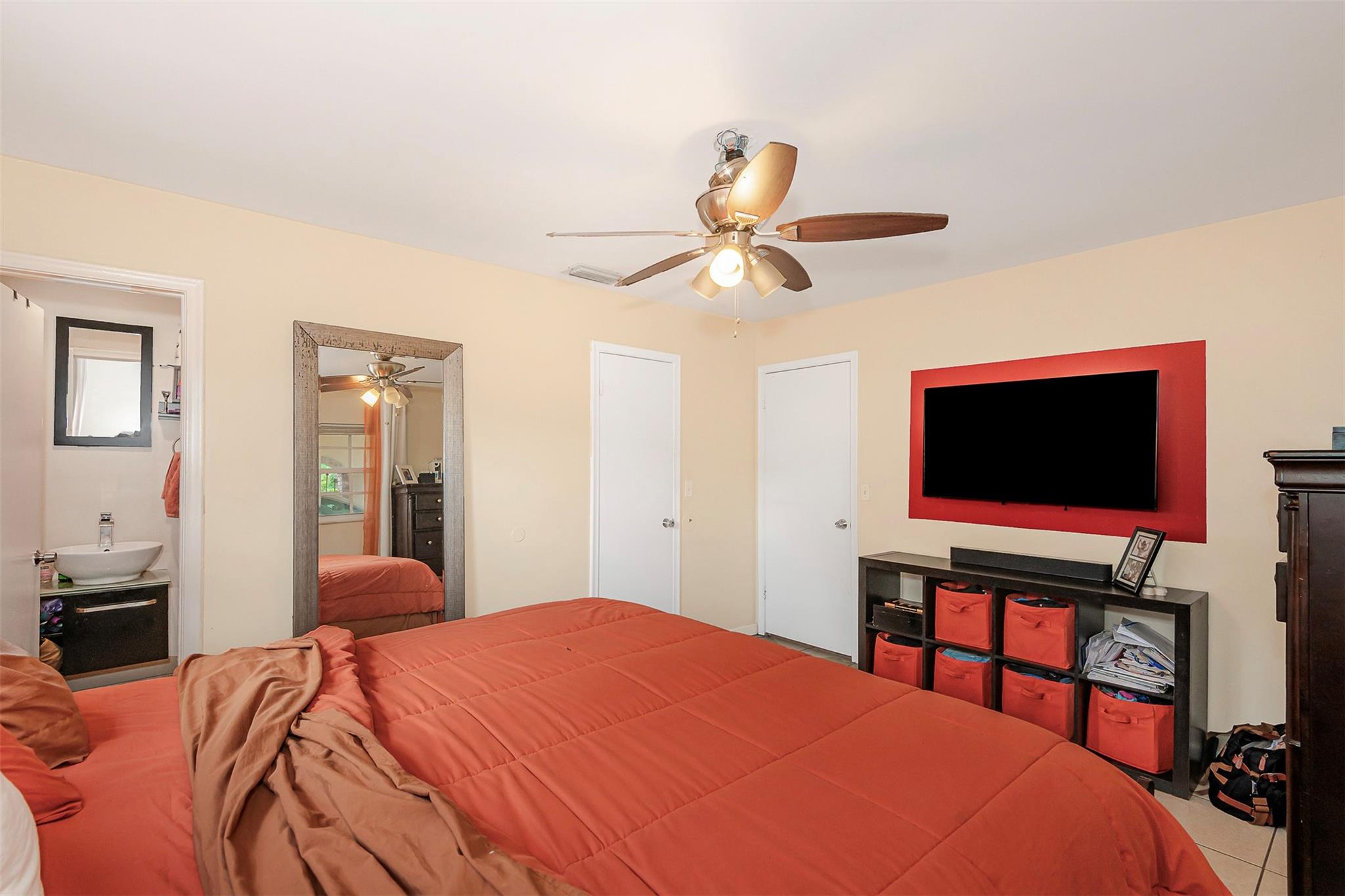 CORAL SPRINGS - Residential Income