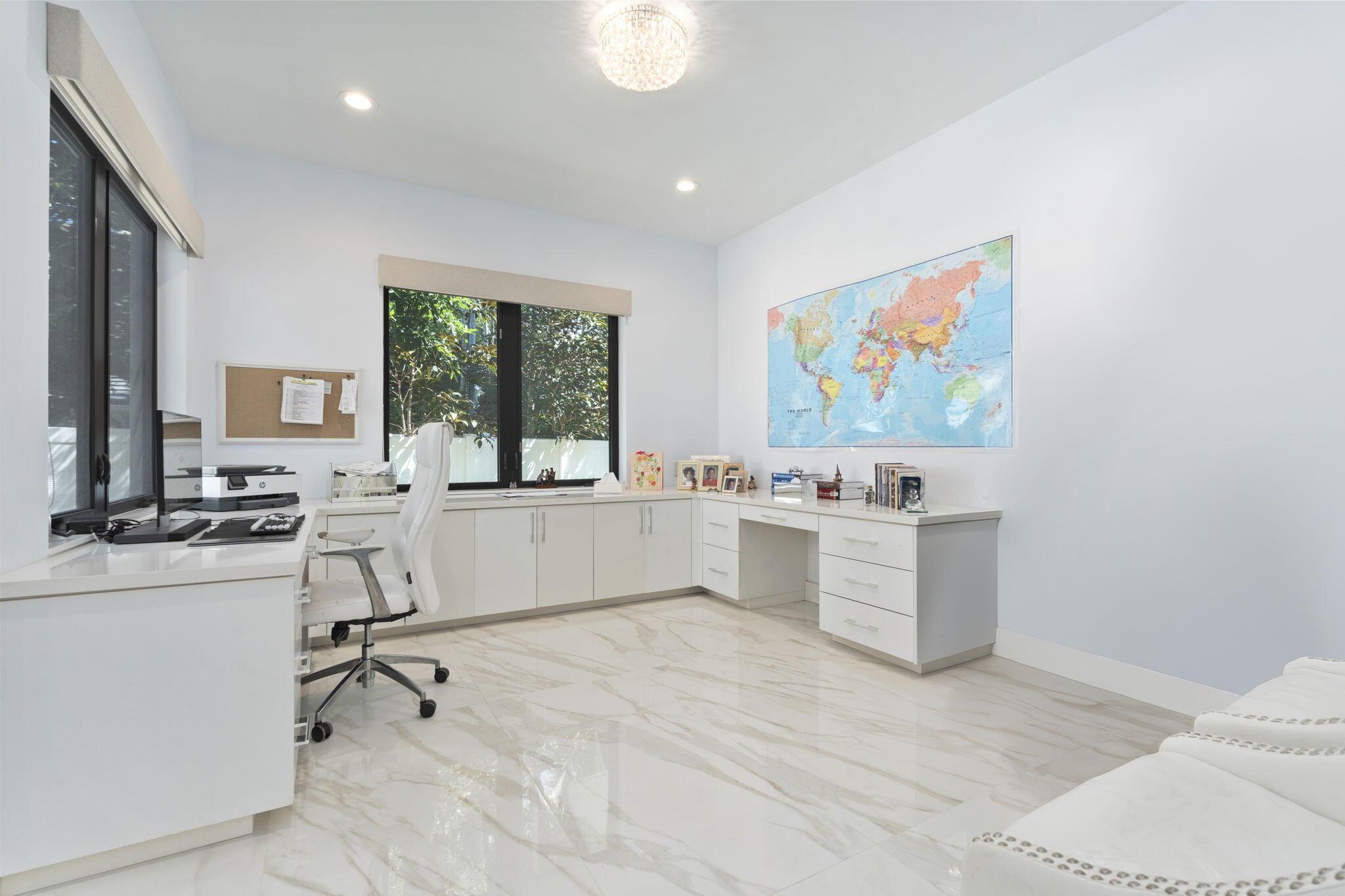 SUN & SURF CLUB COMM - Residential