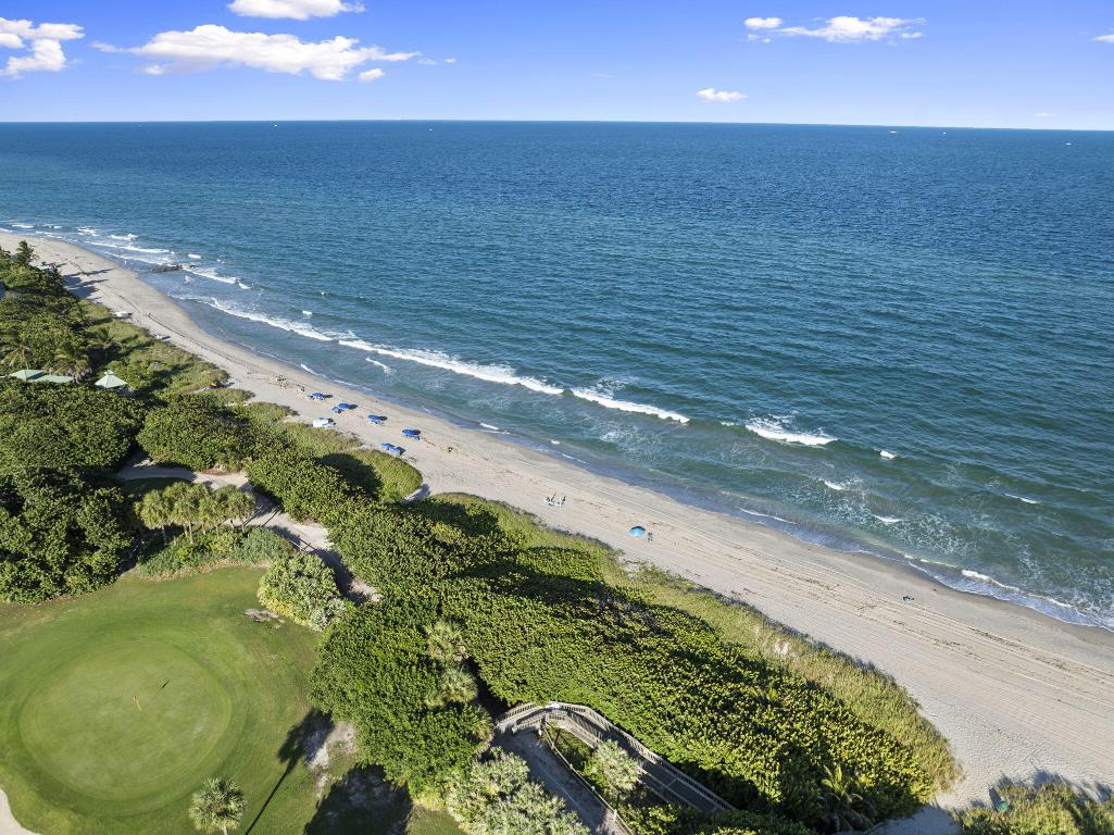 SUN & SURF CLUB COMM - Residential