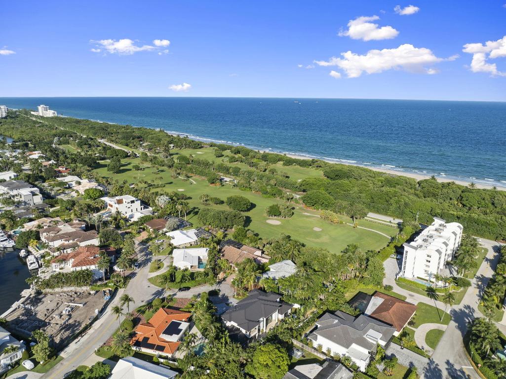 SUN & SURF CLUB COMM - Residential