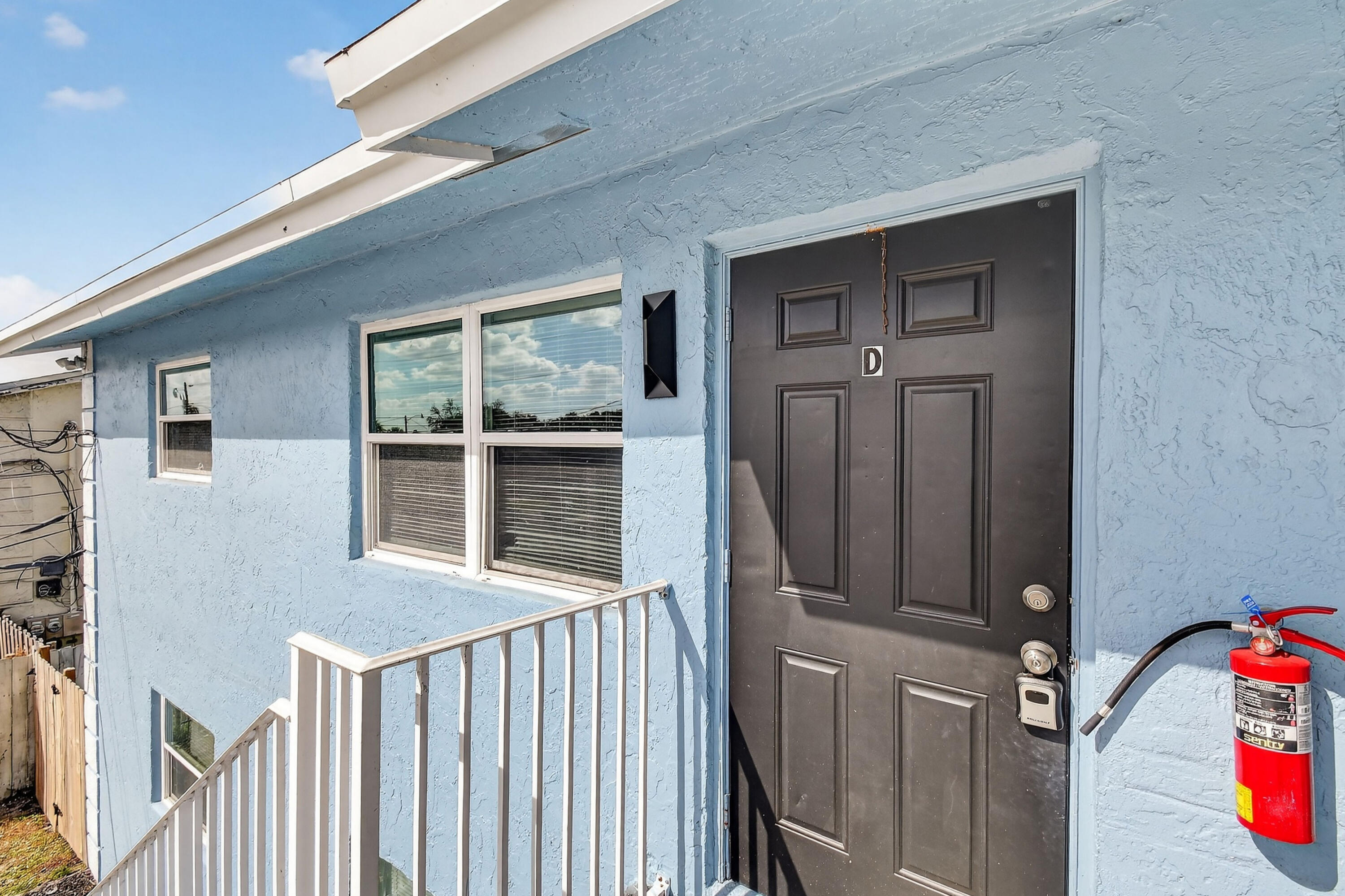 SLOANS SUB - Residential Lease