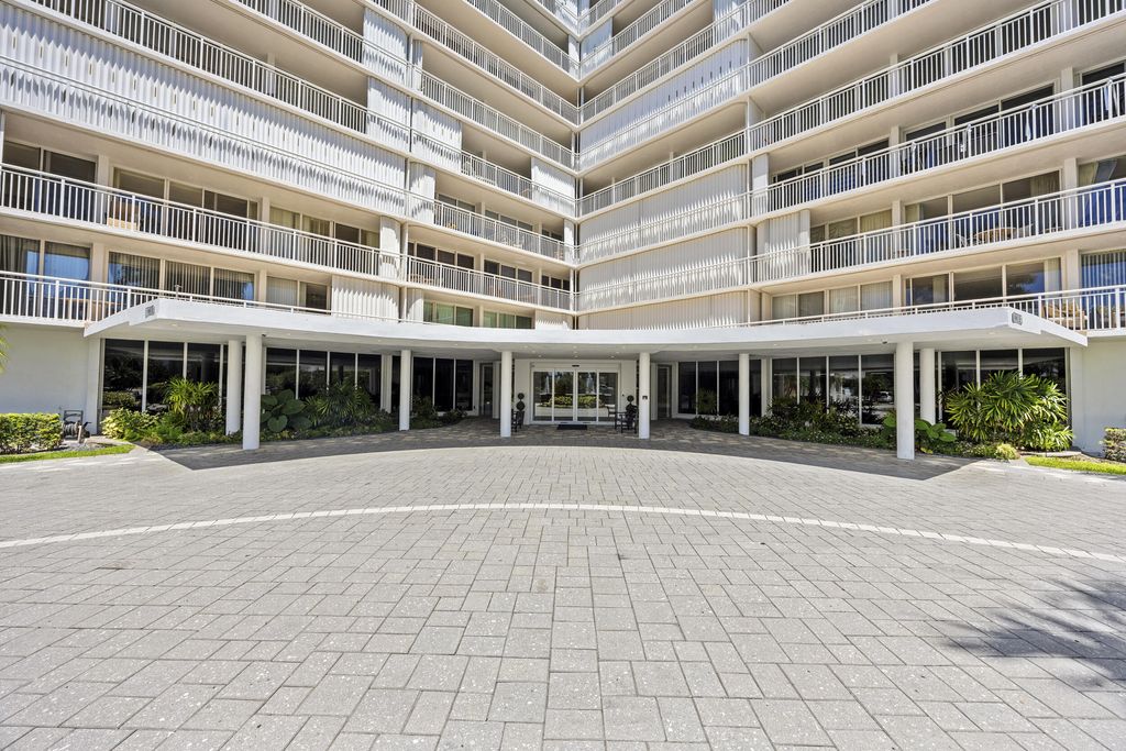 Photo of 3546 S Ocean Boulevard #504, South Palm Beach, FL 33480 (MLS # B26026313)