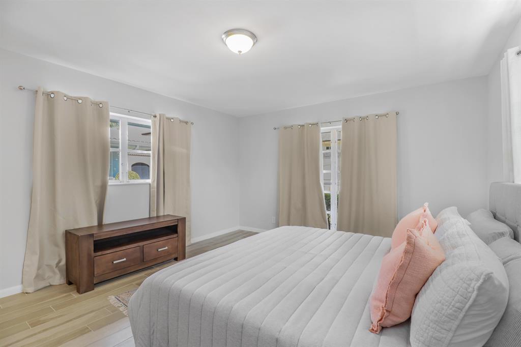 DELRAY BCH SHORES - Residential