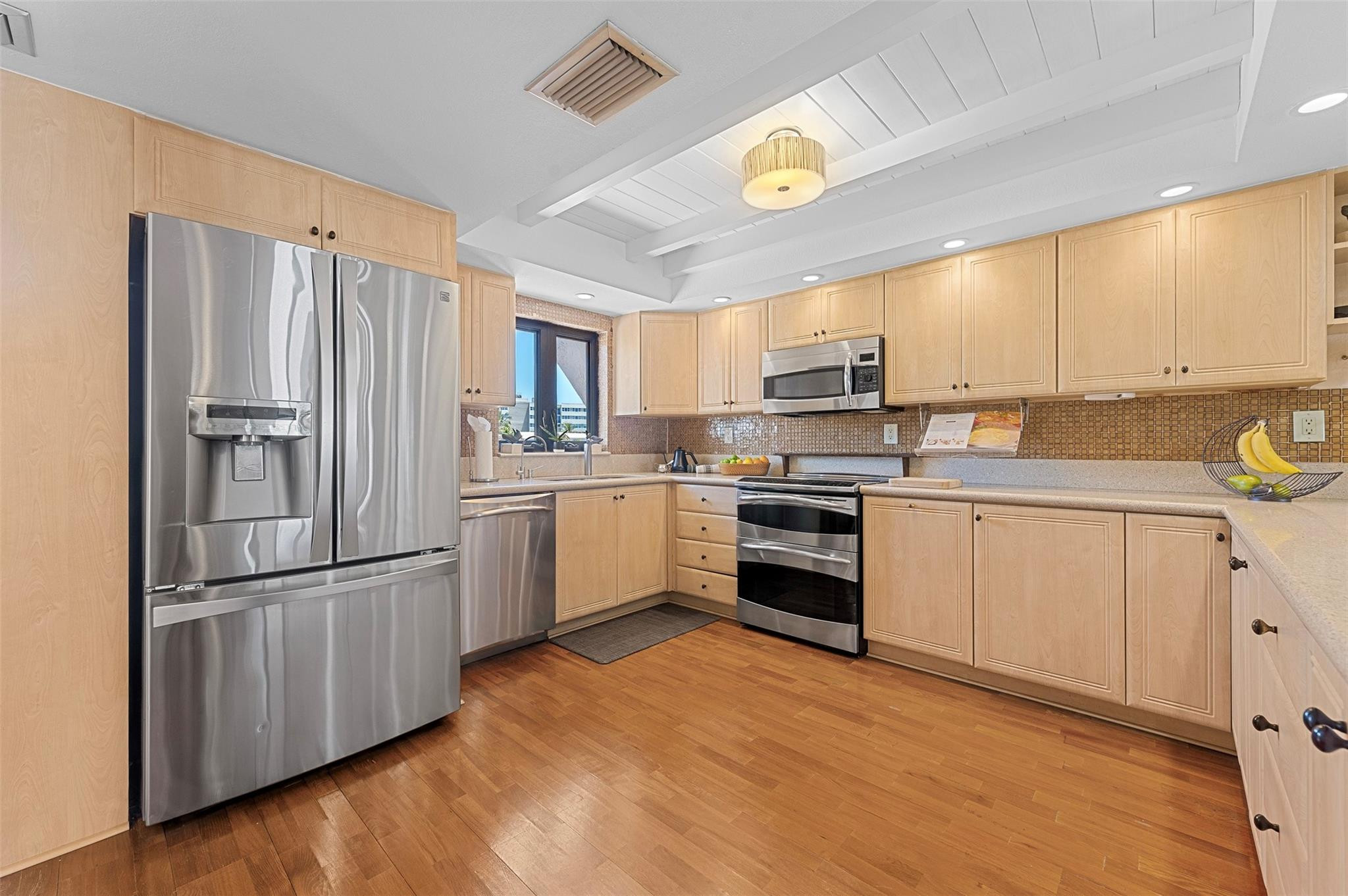 OCEAN VISTA - Residential