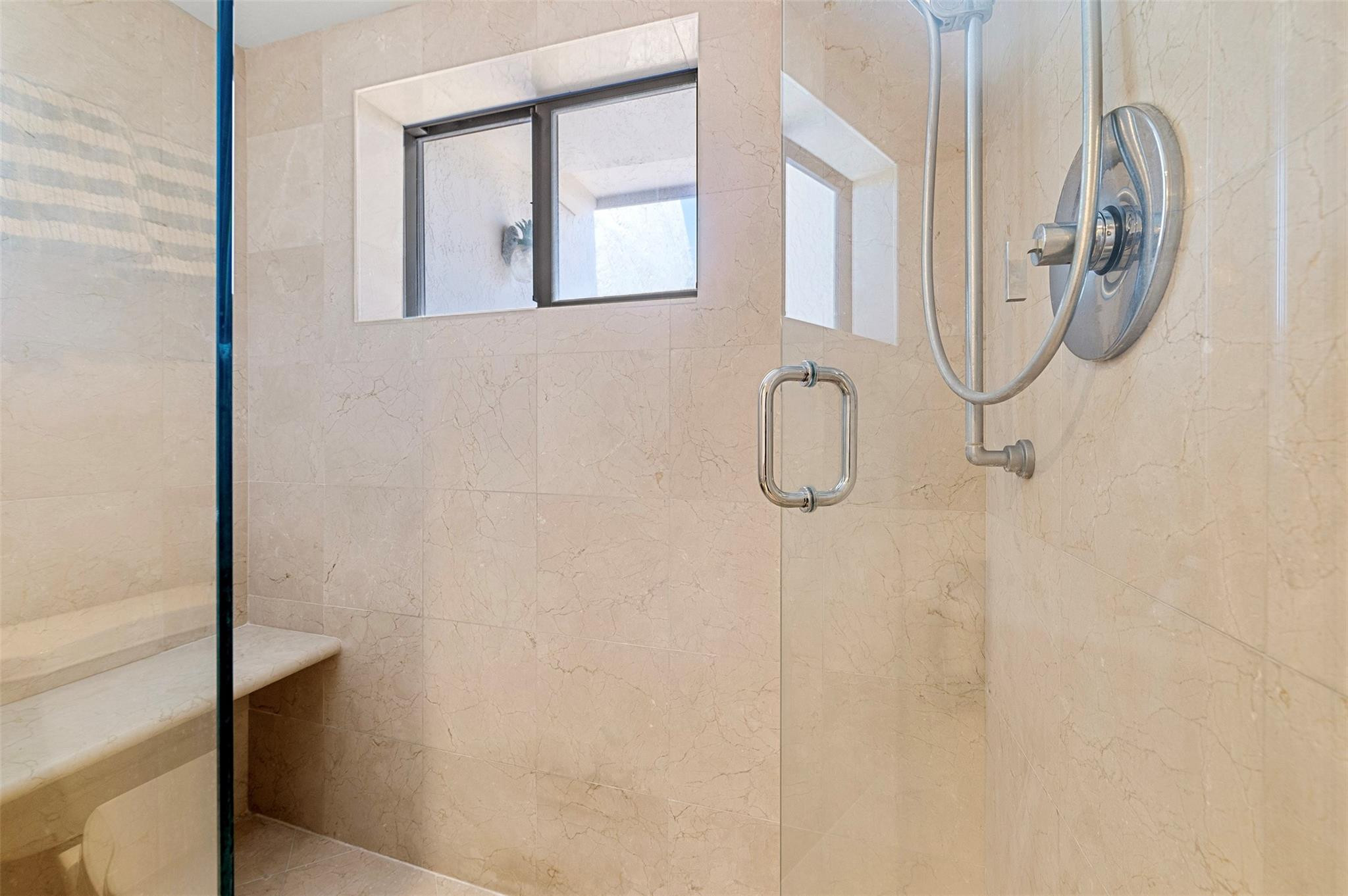 OCEAN VISTA - Residential