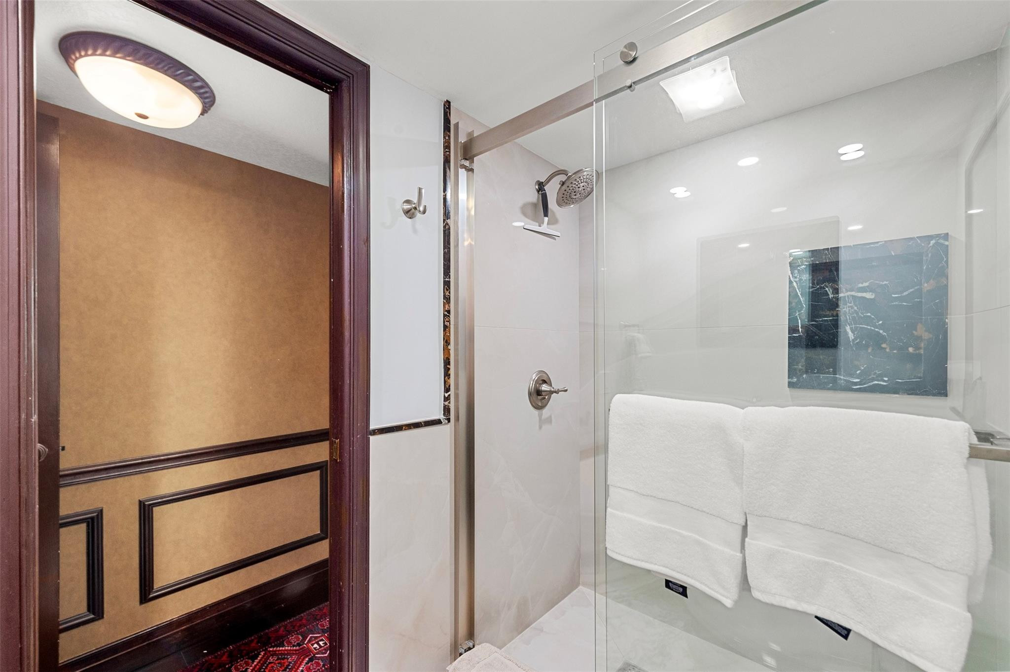 OCEAN VISTA - Residential