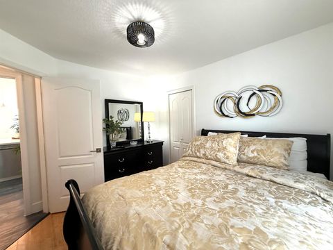 listing image 125
