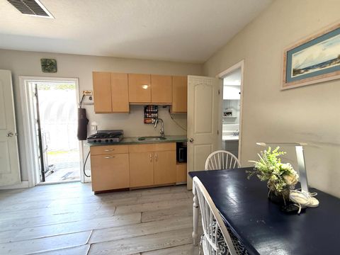 listing image 135