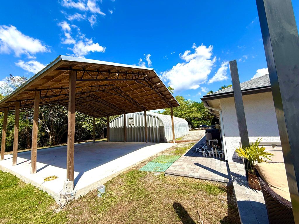 listing image 153