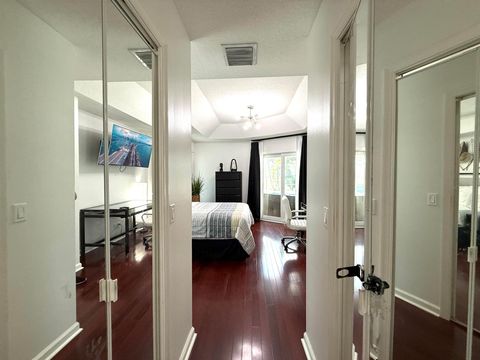 listing image 104